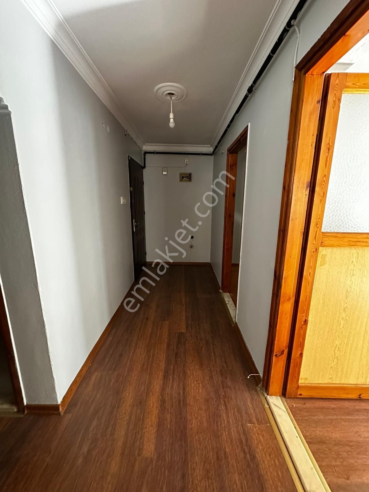 Buca Barış Mahallesinde//vergidairesi Yakını//4katlı Bina2.katı//130m2//3+1/geniş Balkonlu/ferah Da - Görsel 27