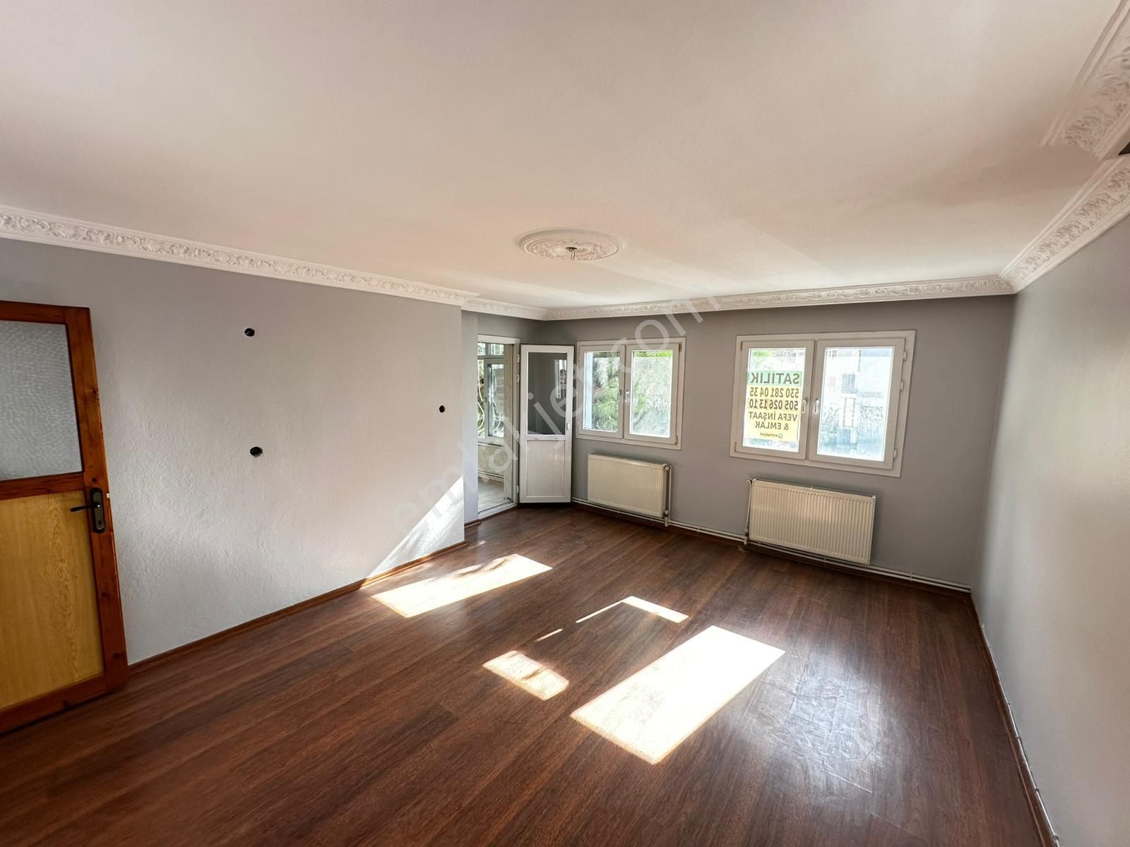 Buca Barış Mahallesinde//vergidairesi Yakını//4katlı Bina2.katı//130m2//3+1/geniş Balkonlu/ferah Da - Görsel 14