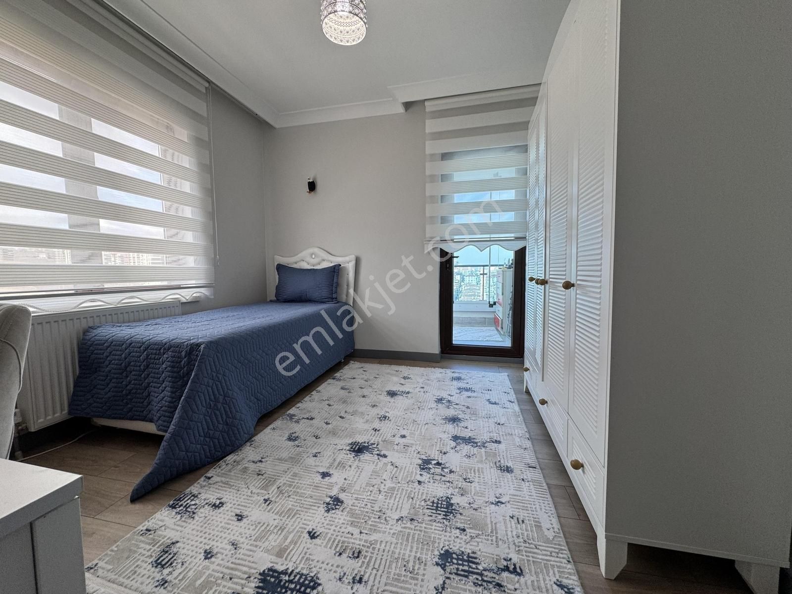 İmir Emlak'tan Ultralüx Sitede G.odalı 13.kat Manzaralı 4+1daire - Görsel 7