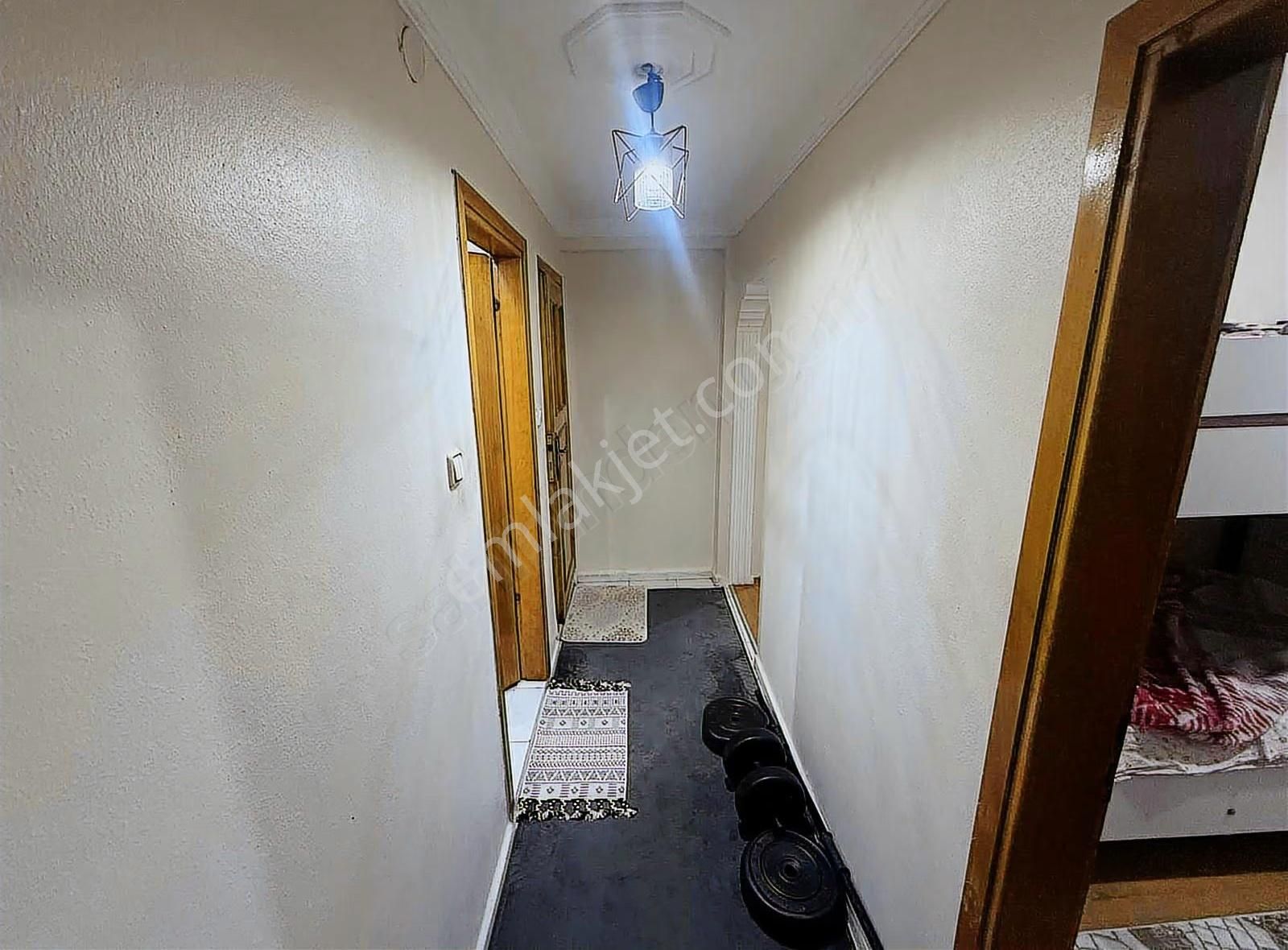 Bayrampaşa Orta Mah. Merkezi Konumda Satılık Y.bodrum Daire - Görsel 13