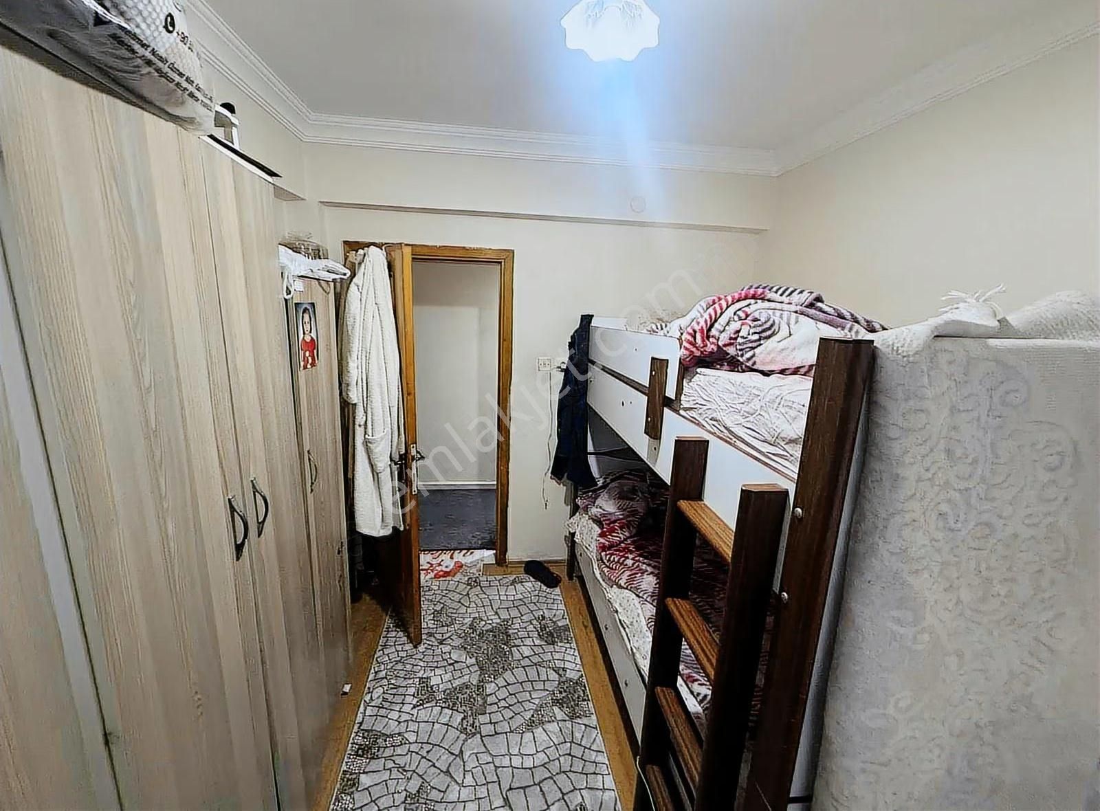 Bayrampaşa Orta Mah. Merkezi Konumda Satılık Y.bodrum Daire - Görsel 12