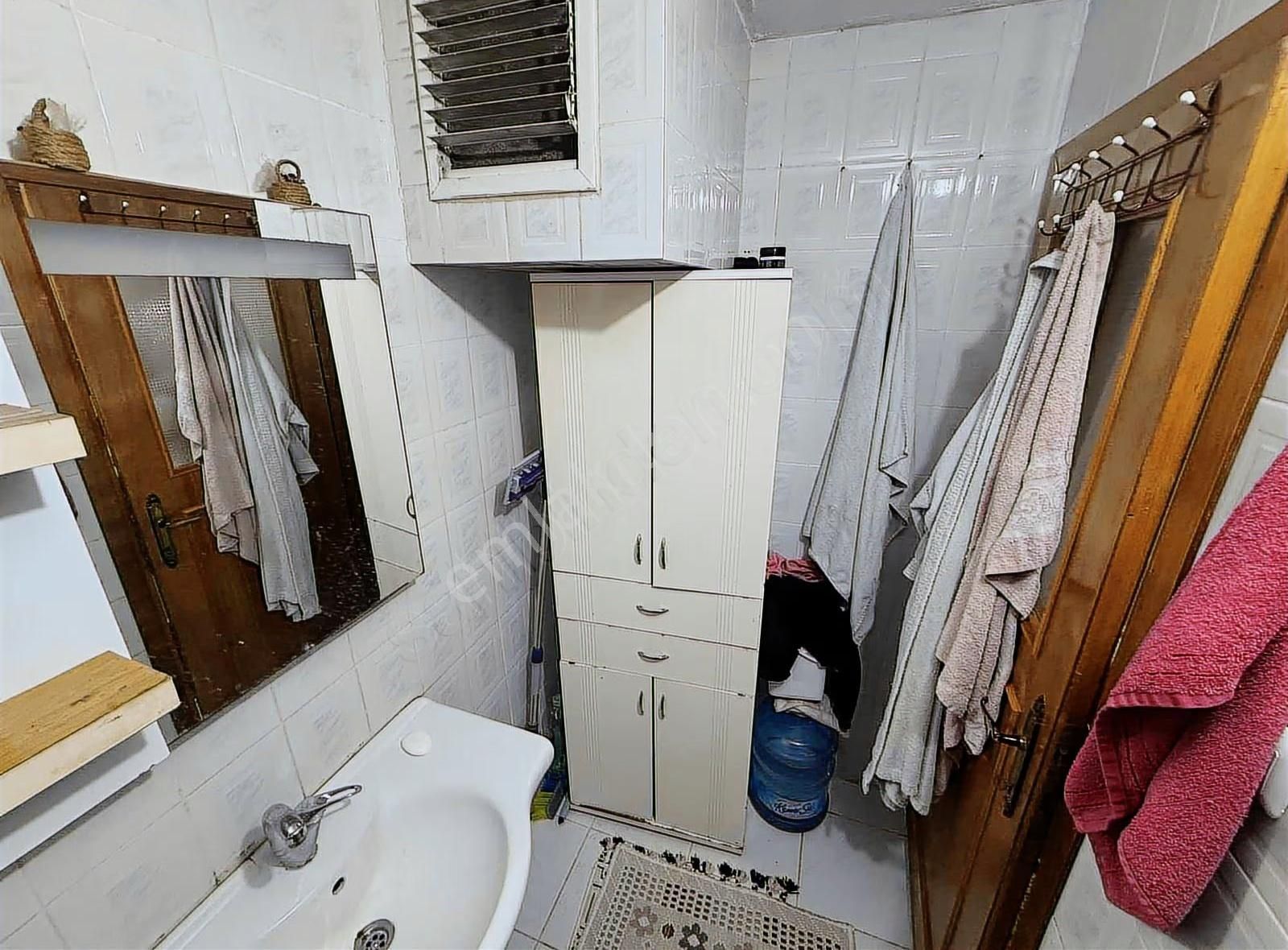 Bayrampaşa Orta Mah. Merkezi Konumda Satılık Y.bodrum Daire - Görsel 14