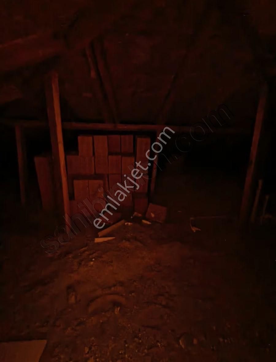 Sıfır İskanlı 3+1 Villa Yapılaşma İçerisinde Denize 500 Metre. - Görsel 2