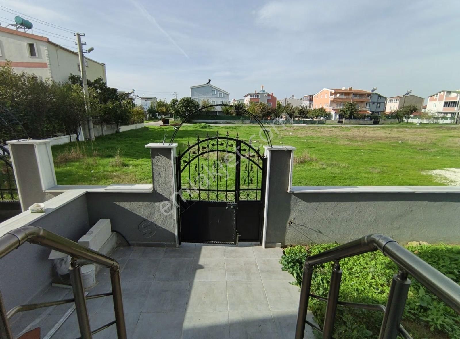 Sıfır İskanlı 3+1 Villa Yapılaşma İçerisinde Denize 500 Metre. - Görsel 6