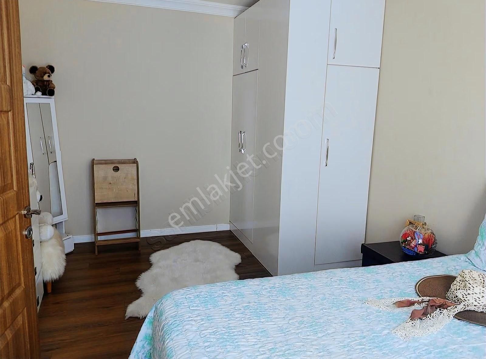 Müstakil Masrafsız Krediye Uygun İskanlı 3 Katlı 4+1 Villa - Görsel 6