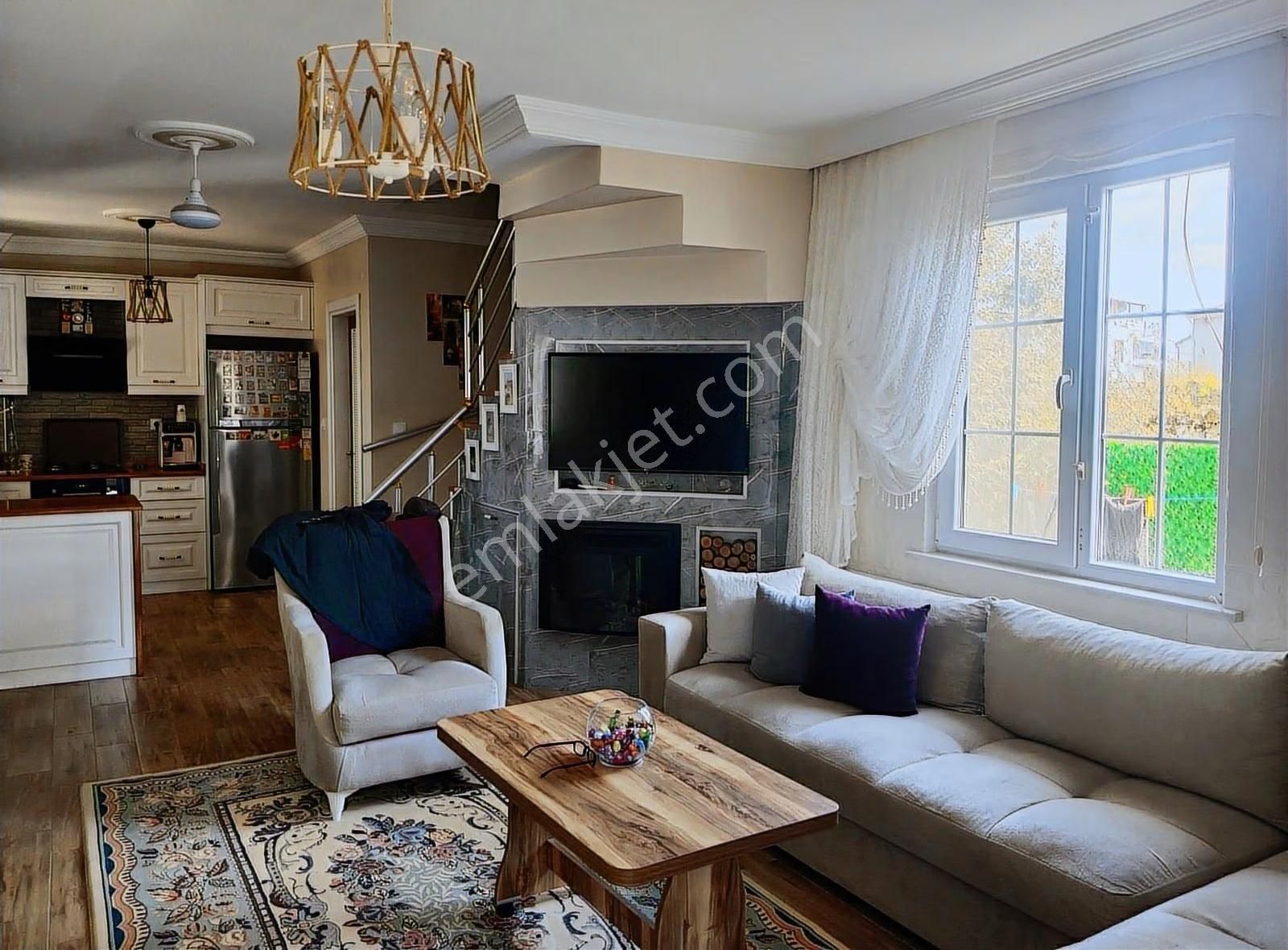 Müstakil Masrafsız Krediye Uygun İskanlı 3 Katlı 4+1 Villa - Görsel 25