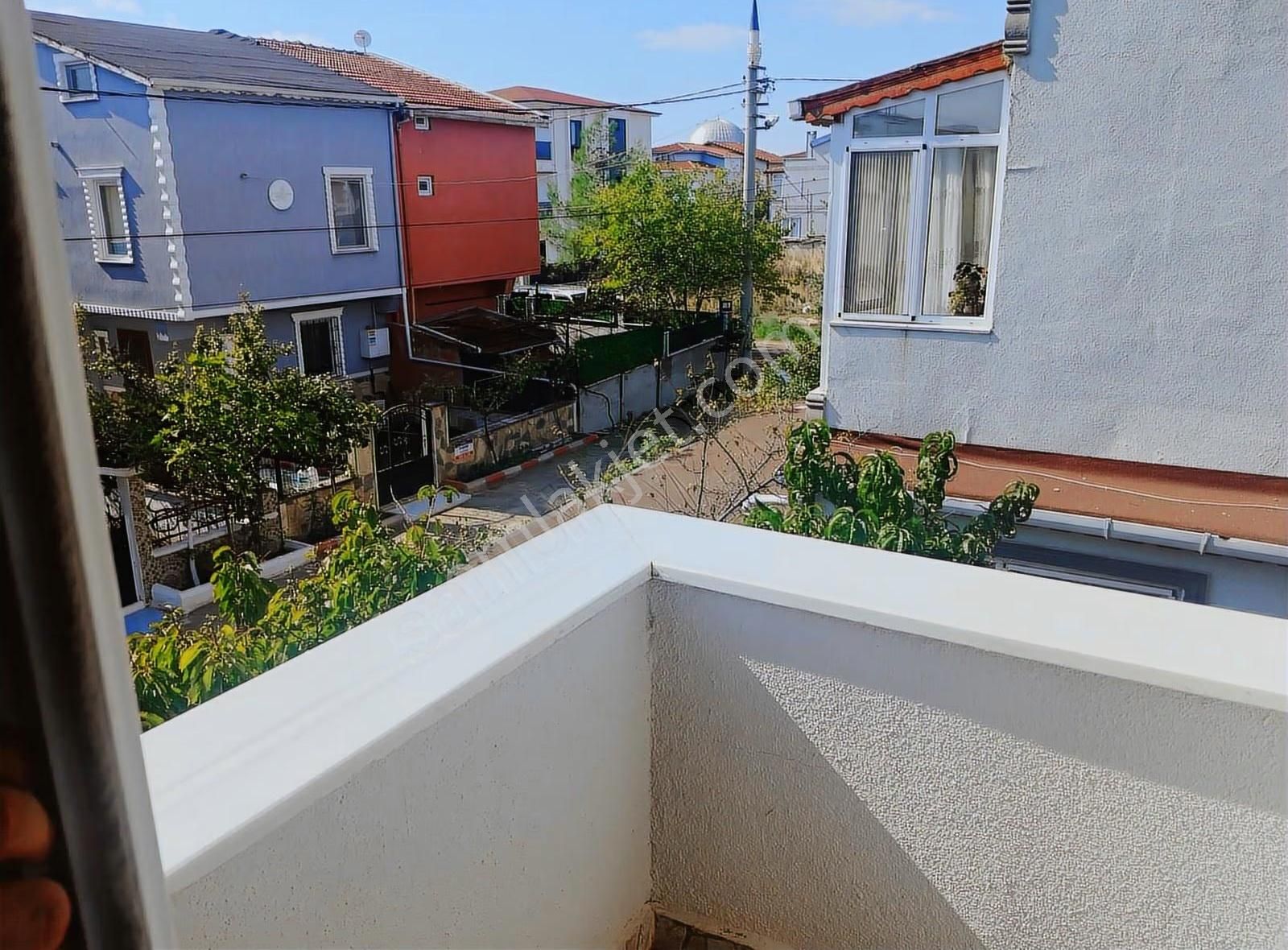 Müstakil Masrafsız Krediye Uygun İskanlı 3 Katlı 4+1 Villa - Görsel 19