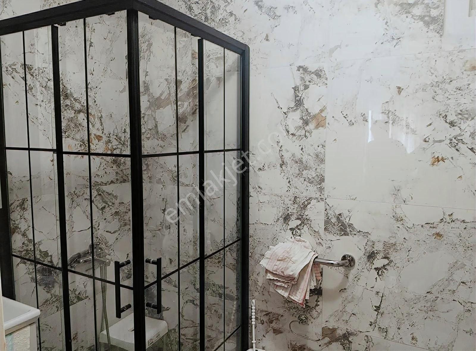 Satılık 3+1 İskanlı Havuz Cephe Merkezi Lokasyonda Daire 150 M2 - Görsel 20