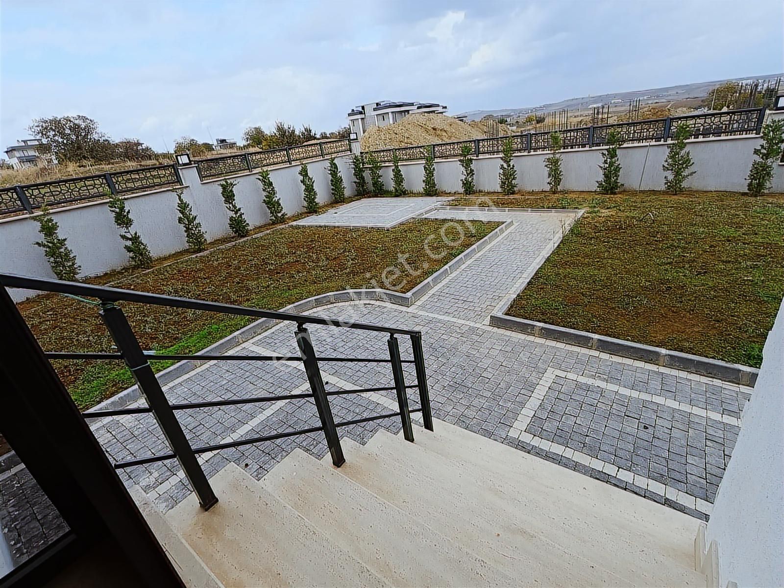 Karaca'dan Atatürk Mah. Kış Bahçeli, Kapalı Otoparklı Lüks Villa - Görsel 33