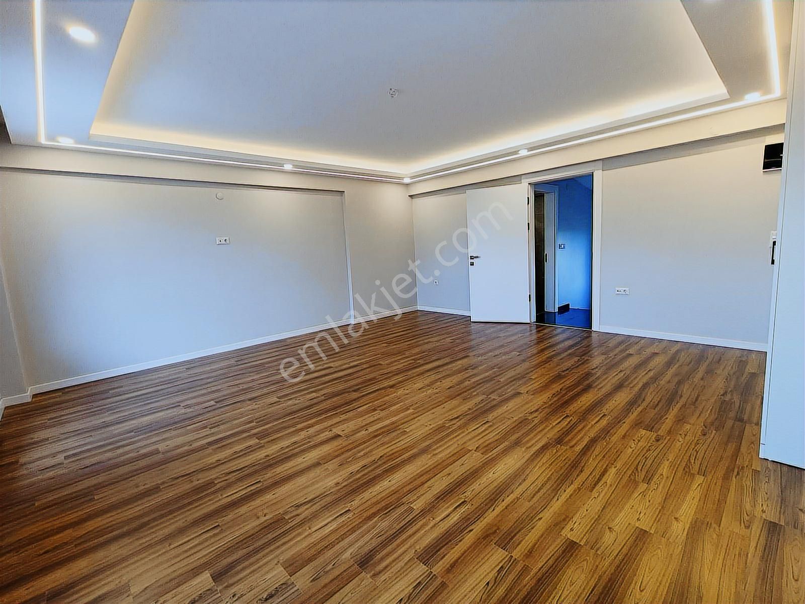 Karaca'dan Atatürk Mah. Kış Bahçeli, Kapalı Otoparklı Lüks Villa - Görsel 16