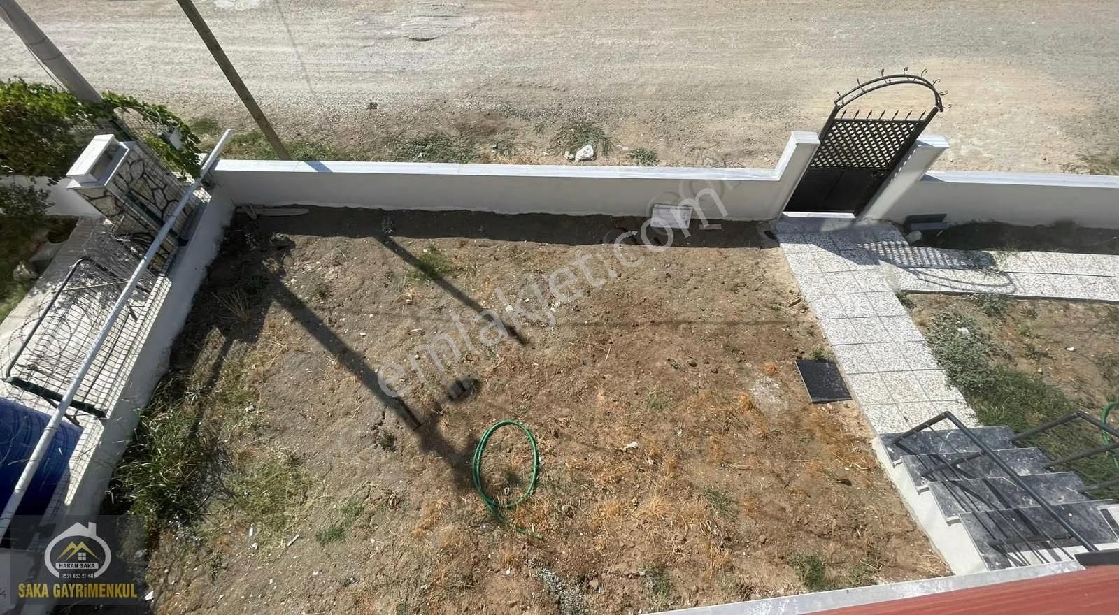 Yeniçiftlikte Maliyetine Sıfır 3+1 Havuz Yapımına Uygun Villa. - Görsel 2