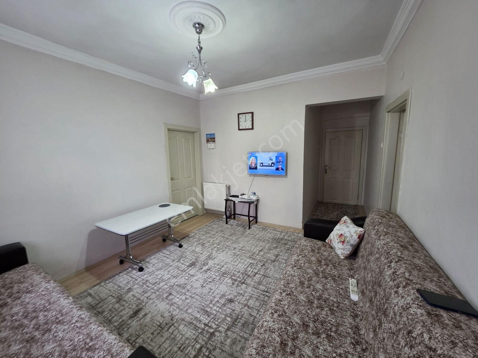 Selimiye De Çok Güzel Konum Da Temiz Daire - Görsel 5