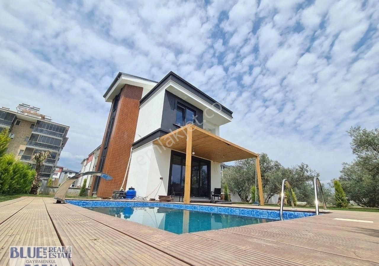 🔰🔰blue Life Egen'den Gerçek İlan Hamidiye'de Lüx Site İçinde Havuzlu Tam Bağımsız 3+1 Müstakil