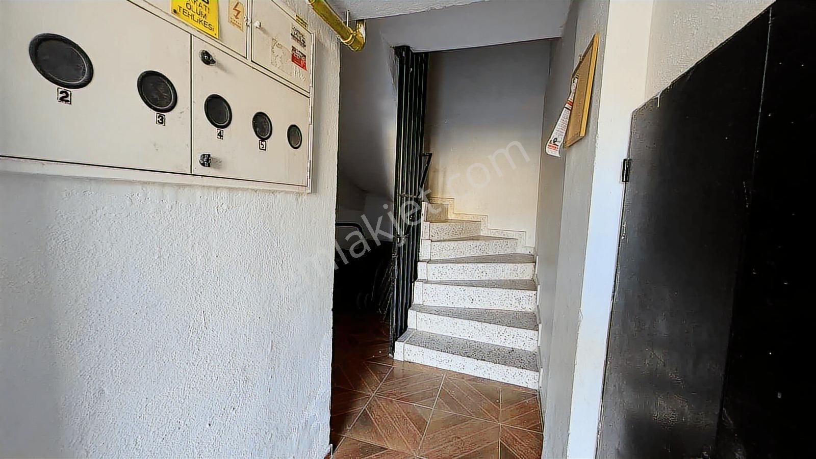 Baven'den Maliyeciler Mahalesinde Geniş Ferah 2+1 Arakat Daire - Görsel 16