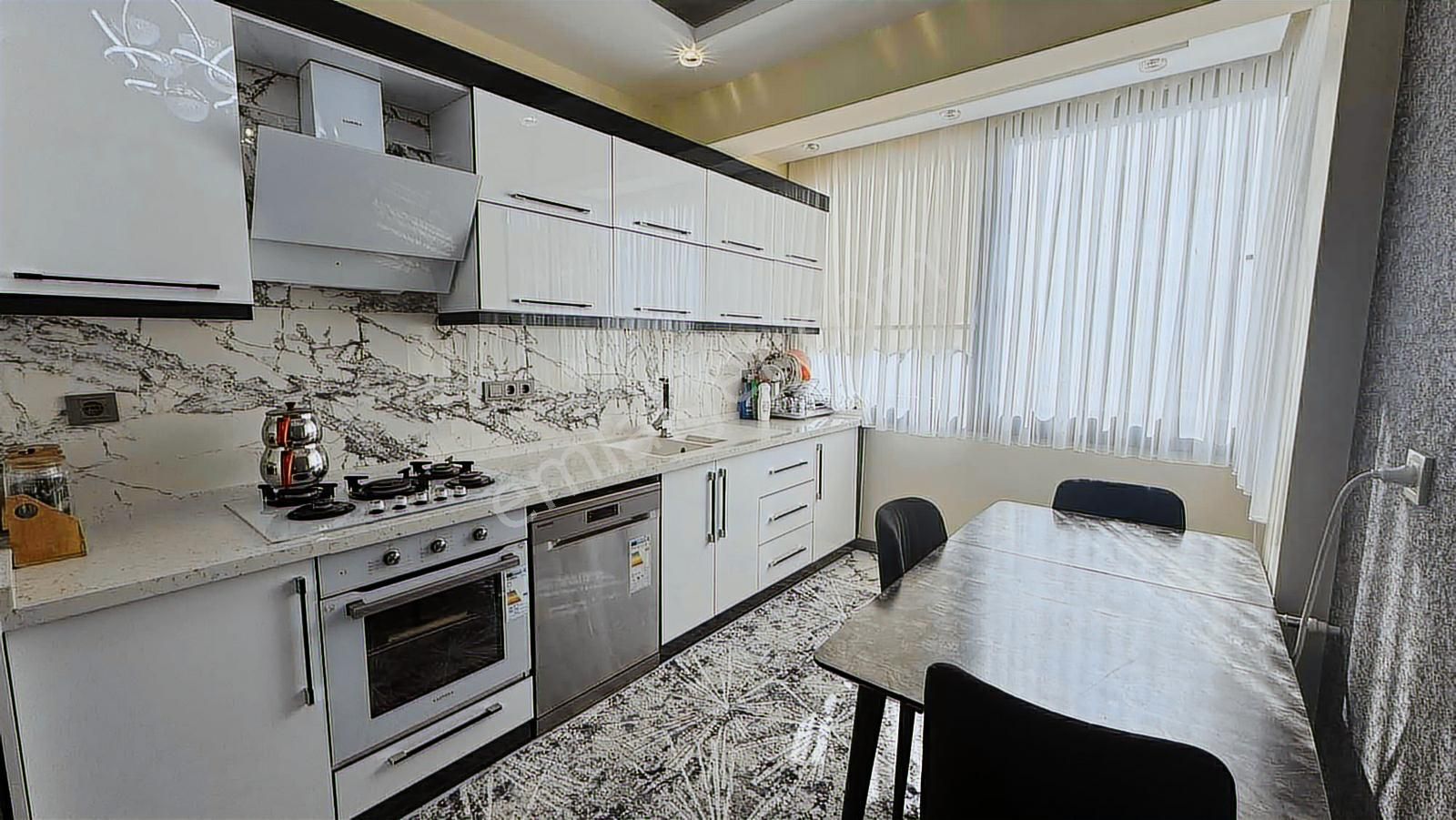 Baven'den Balçova Sevgi Yolu Üzeri 3+1 Ultra Geniş Arakat Daire - Görsel 3