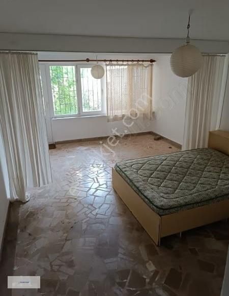 Satılık Denıze Yakın Bahcelı Trıpleks Vılla - Görsel 8