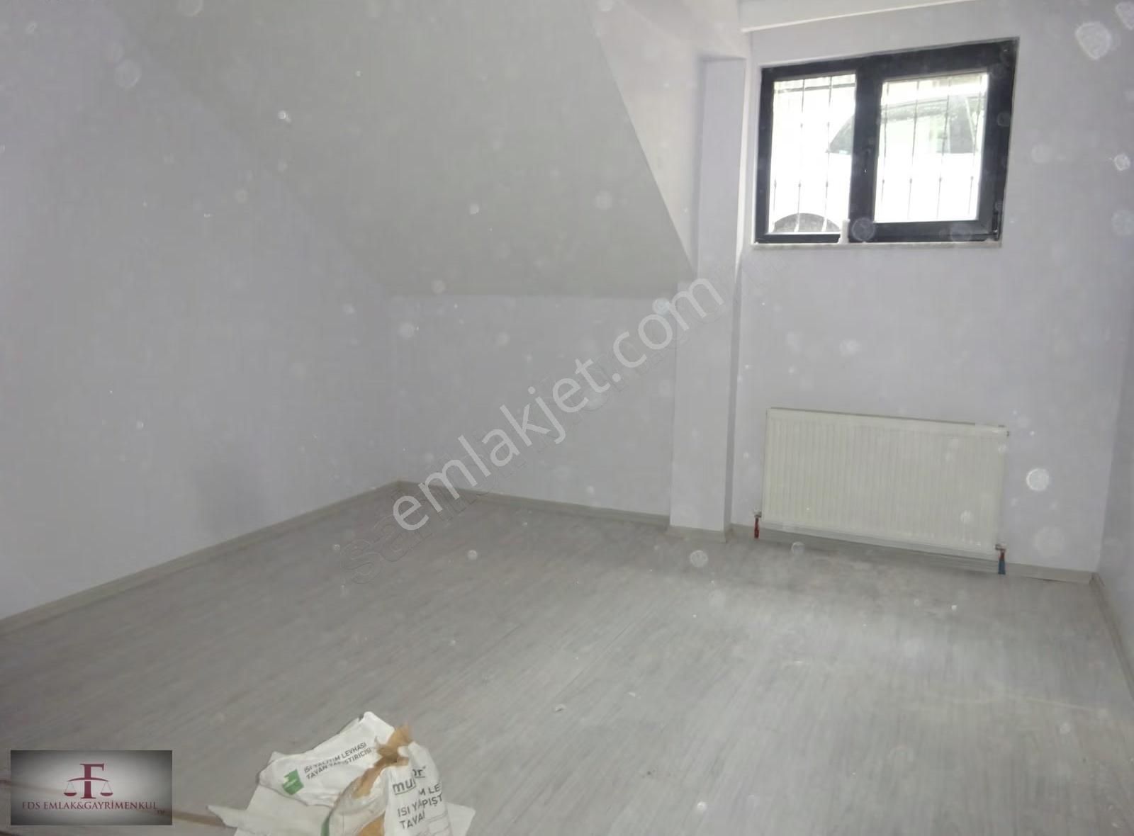 B.evler Yenibosna Ç.çeşme Mah.satılık 2+1 Amerikan Mutfaklı Dair - Görsel 7