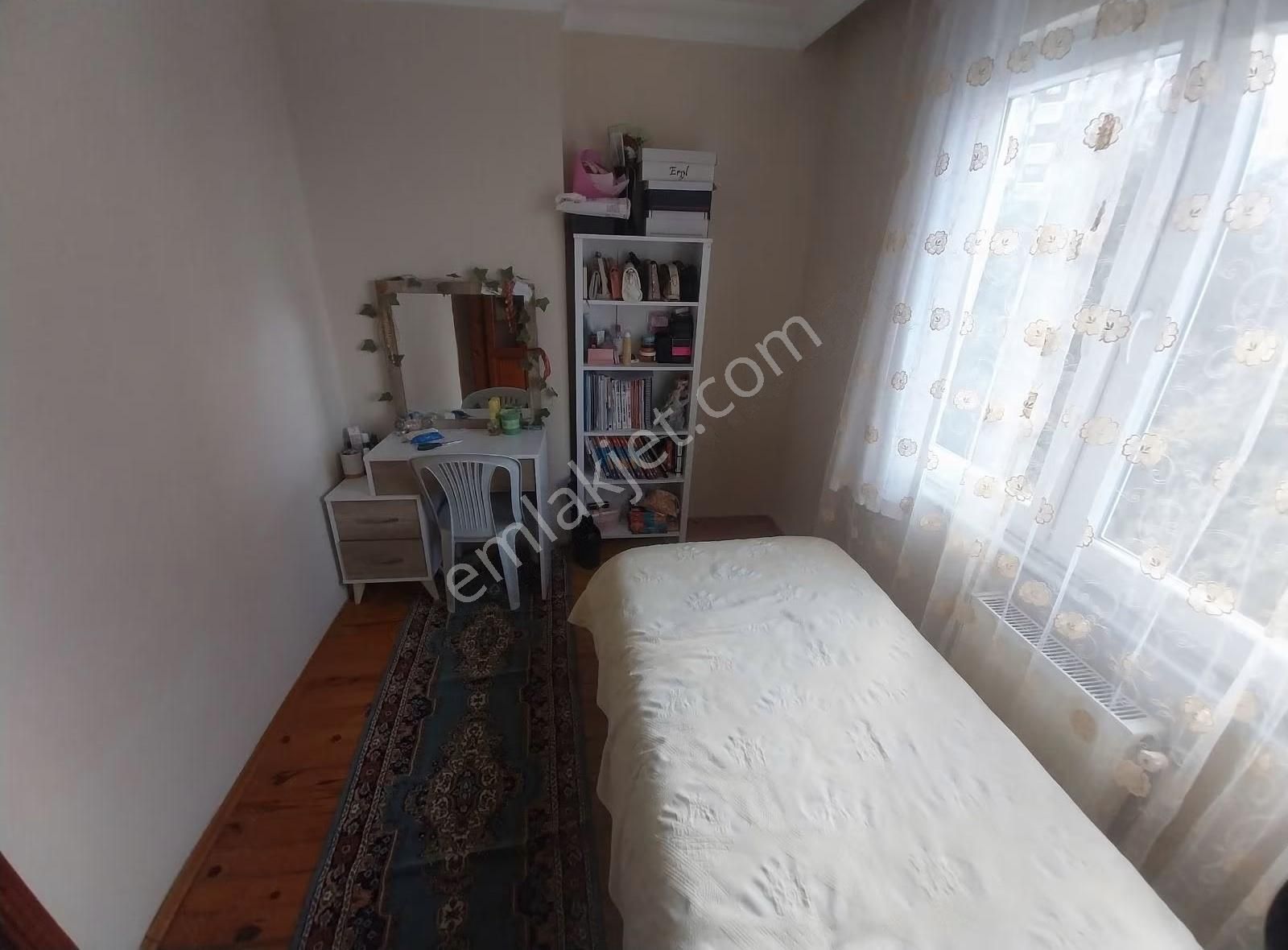 Aydınlıkevlerde 3+1 Deniz Manzaralı Daire - Görsel 13