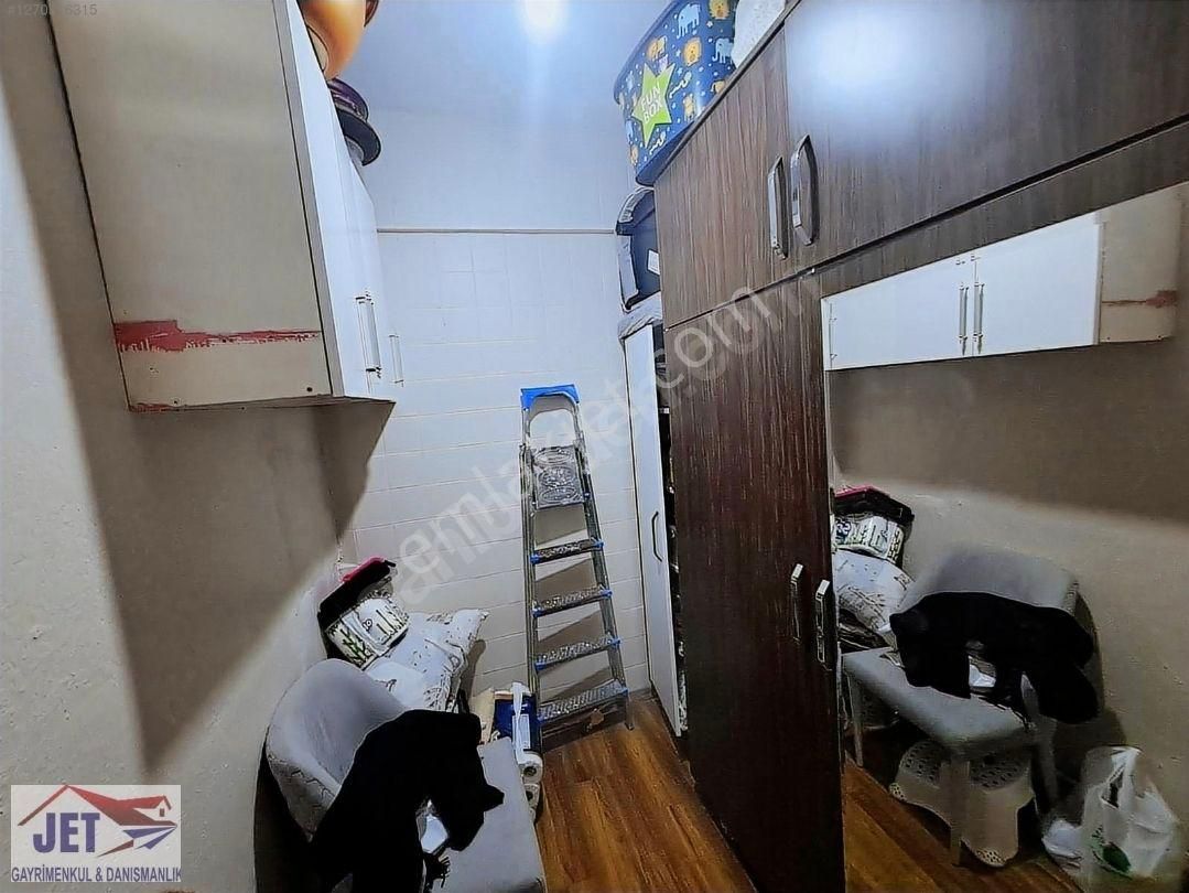 Buca Hürriyet Mahallesinde Halk Bankası Yakını//izbana5dk//caddeüzeri/5.kat/2+1 Masrafsız Daire - Görsel 8