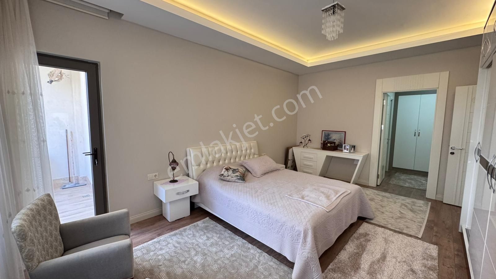 Şehirgösterende Geniş Metrajlı Satılık 5+1 Prestijli Yaşam - Görsel 19