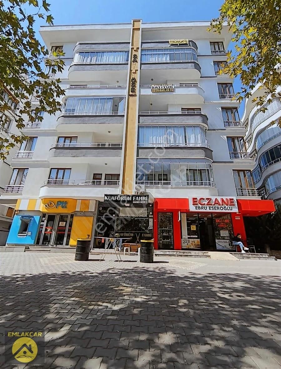 Emlakcar Dan Fetih Caddesinde Lüks Arakat 4+1 Daire - Görsel 7