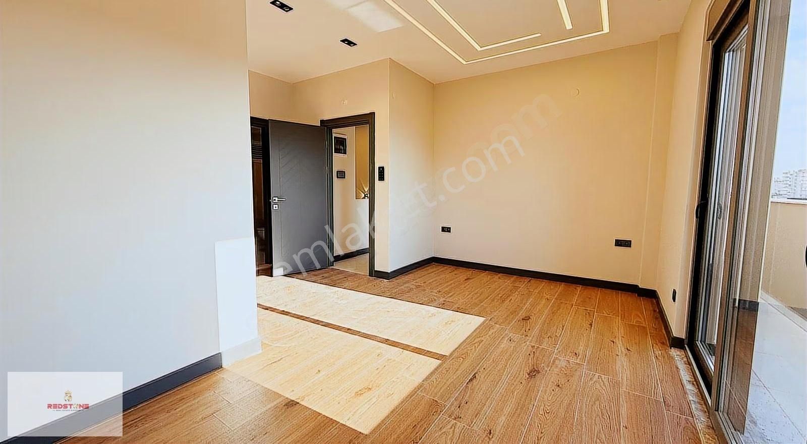 Işıklar Caddesinde Ebeveyn Banyolu 3+1 Dubleks Satılık Daire - Görsel 2