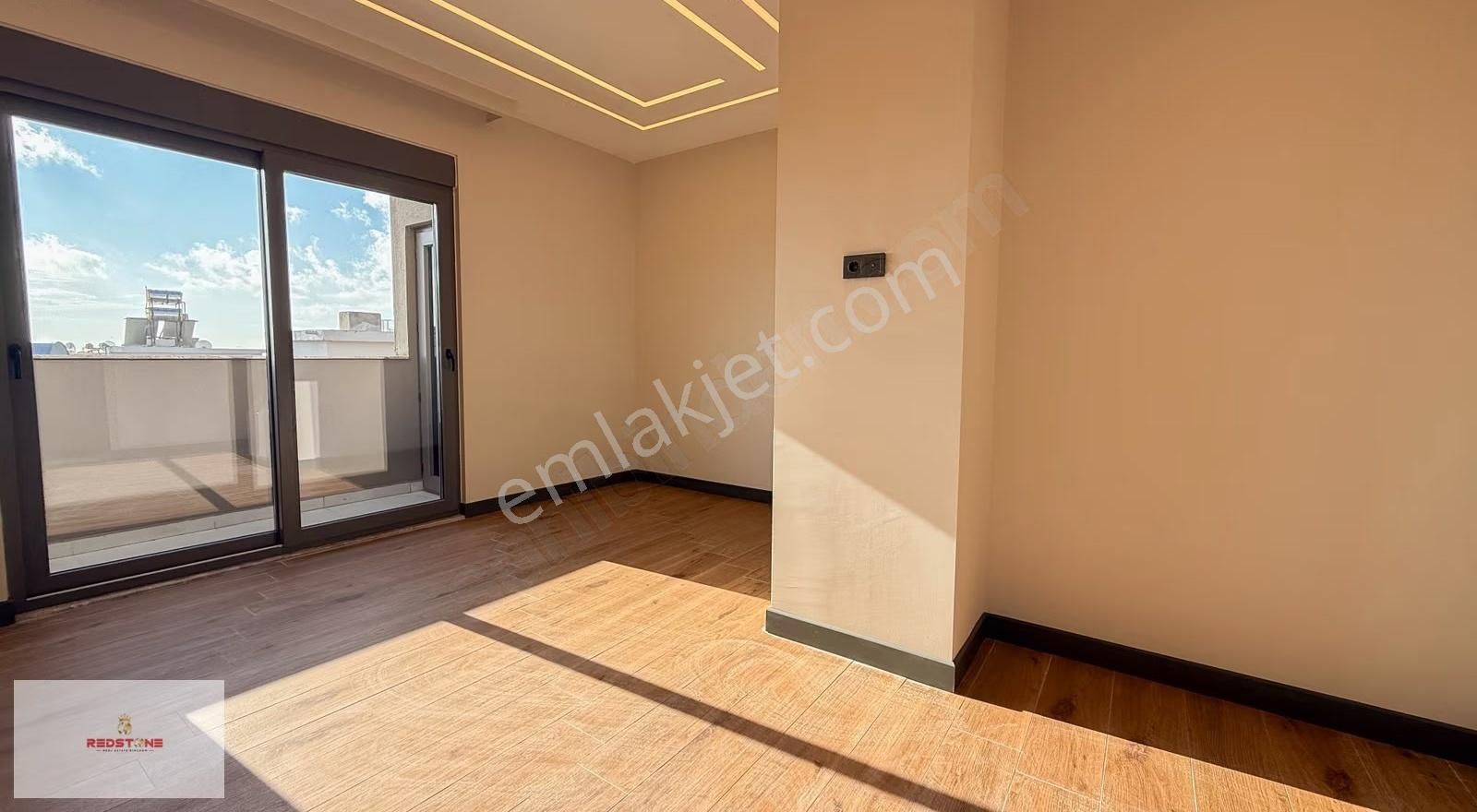 Işıklar Caddesinde Ebeveyn Banyolu 3+1 Dubleks Satılık Daire - Görsel 17