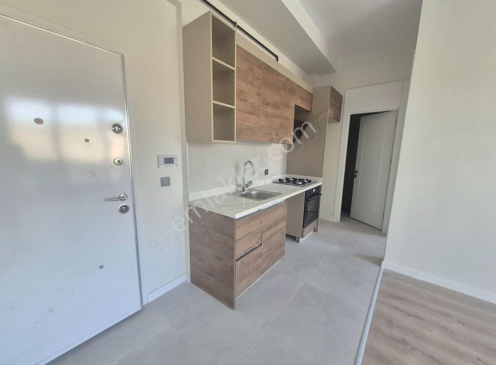 Gölbaşının Seçkin Projesinde Ara Kat 1+1 Kiralık Daire - Görsel 3