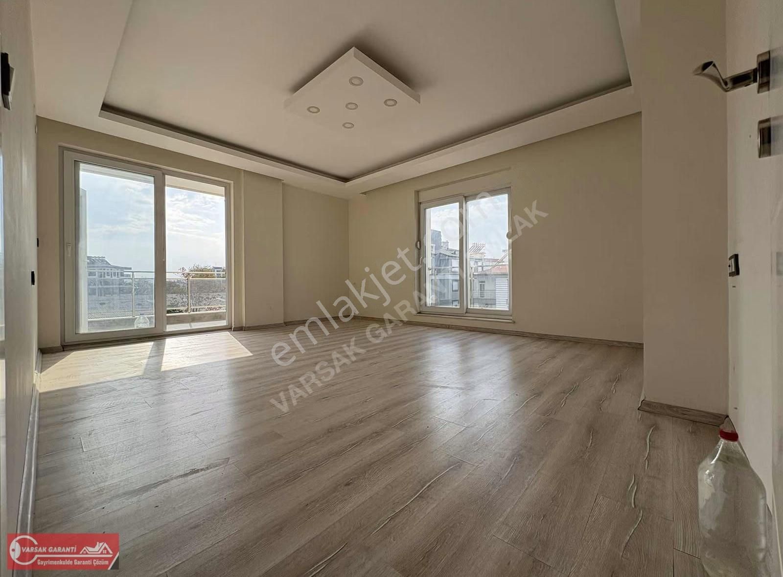 Varsakta Tramvay 50m Site İçi Havuzlu Geniş 3+1 Asansör Var - Görsel 11