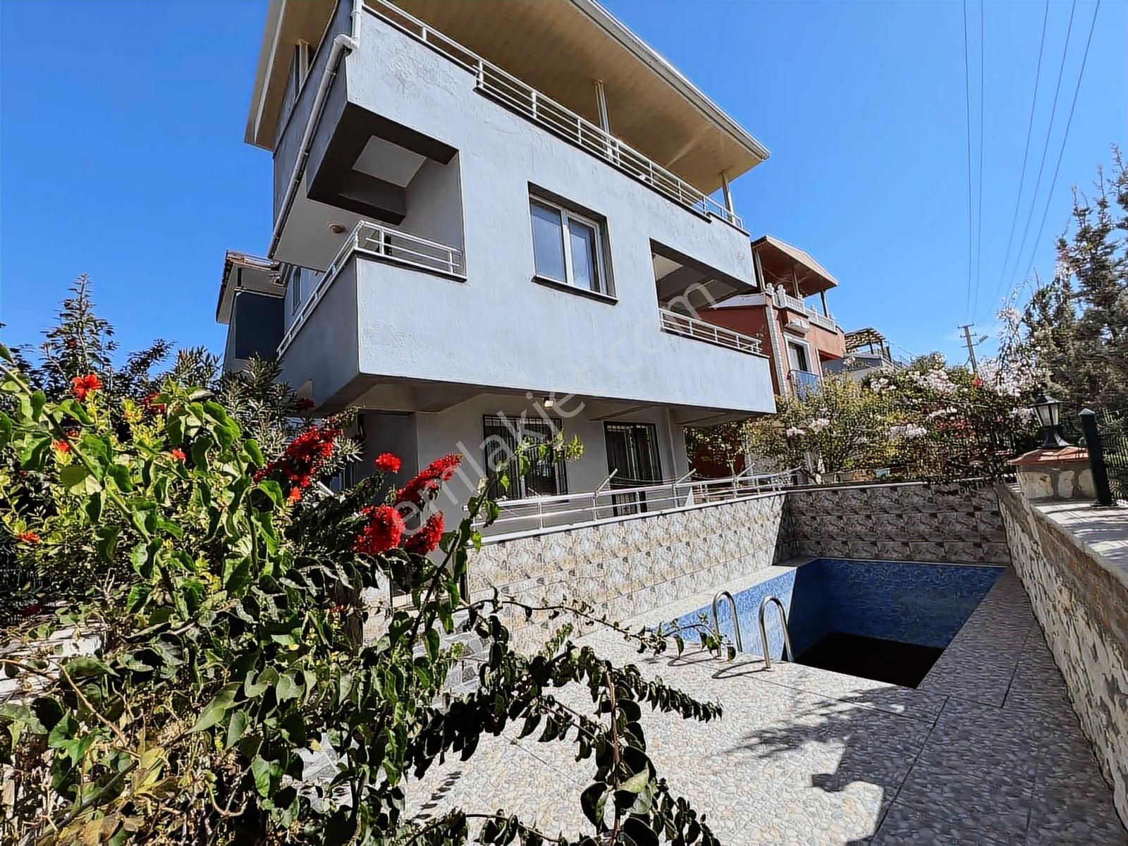 Didim'de Müstakil Havuzlu 3 Katlı Tripleks Bu Fiyata Yok - Görsel 5