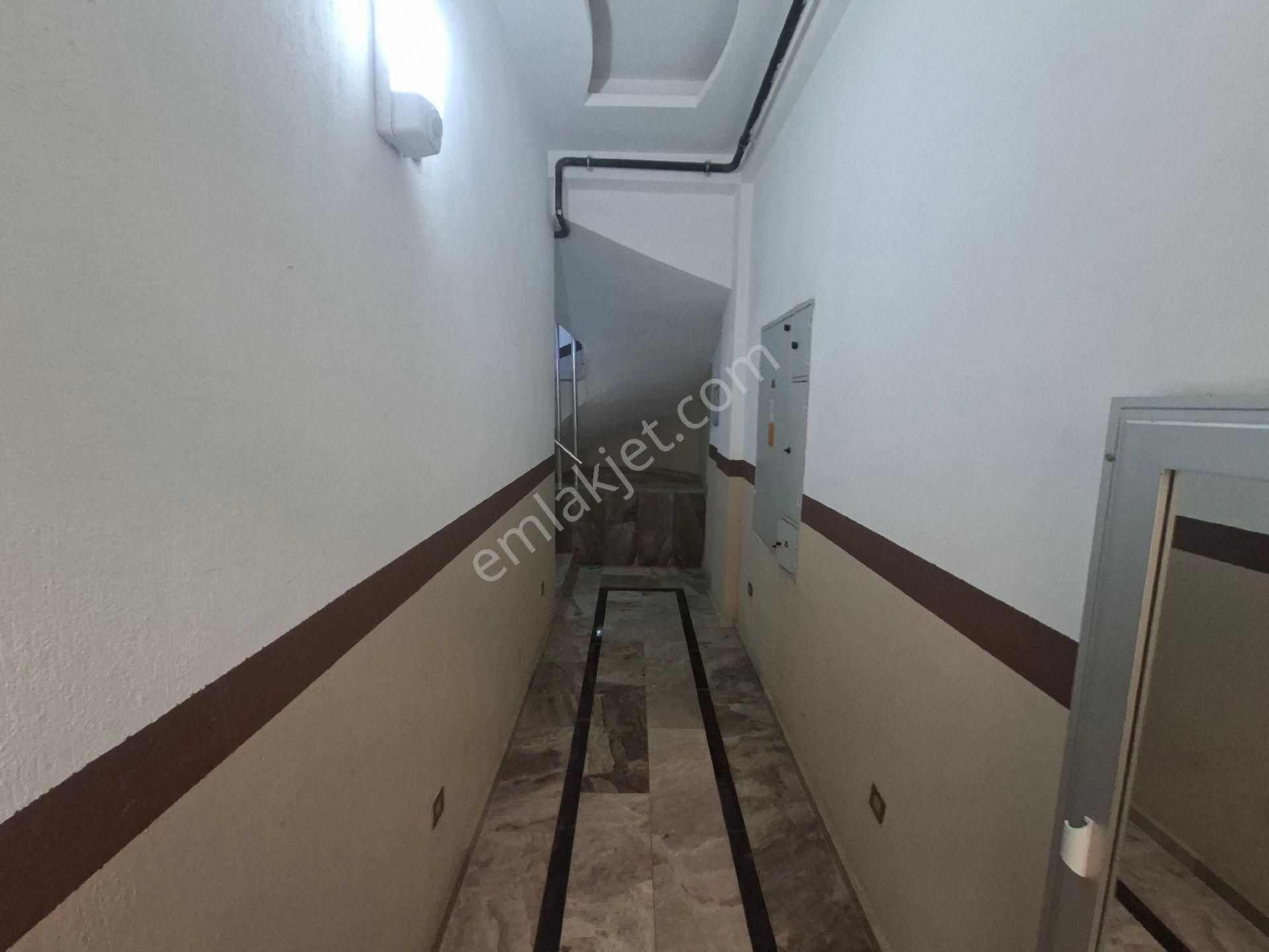 Güneş'ten Şirinyer Metro 5dk 1+1 K.mutfak Balkon 4.kat - Görsel 3