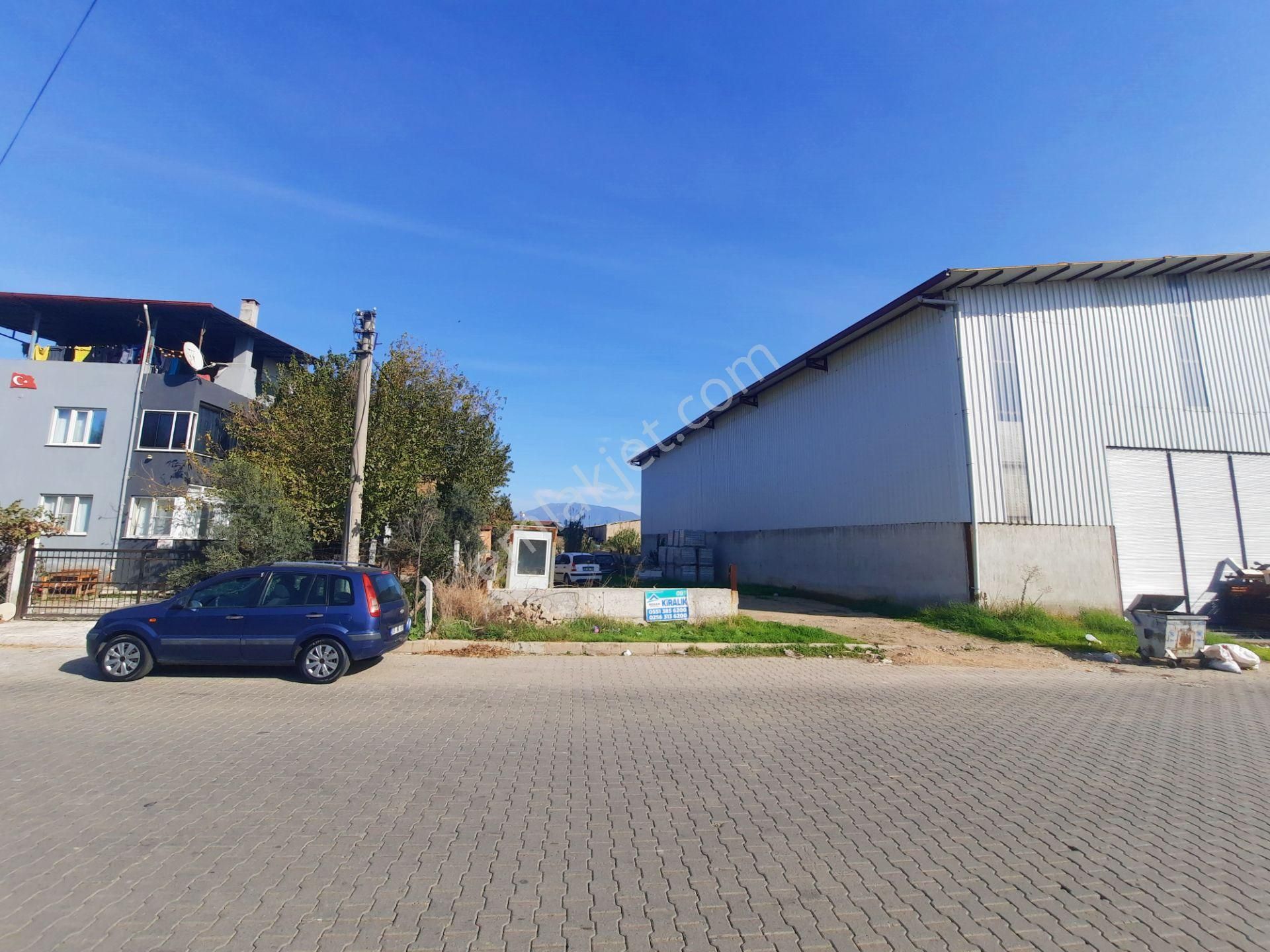 Organize Sanayi Yolu Üzeri Kiralık Etrafı Çevrili Arsa, Depo..