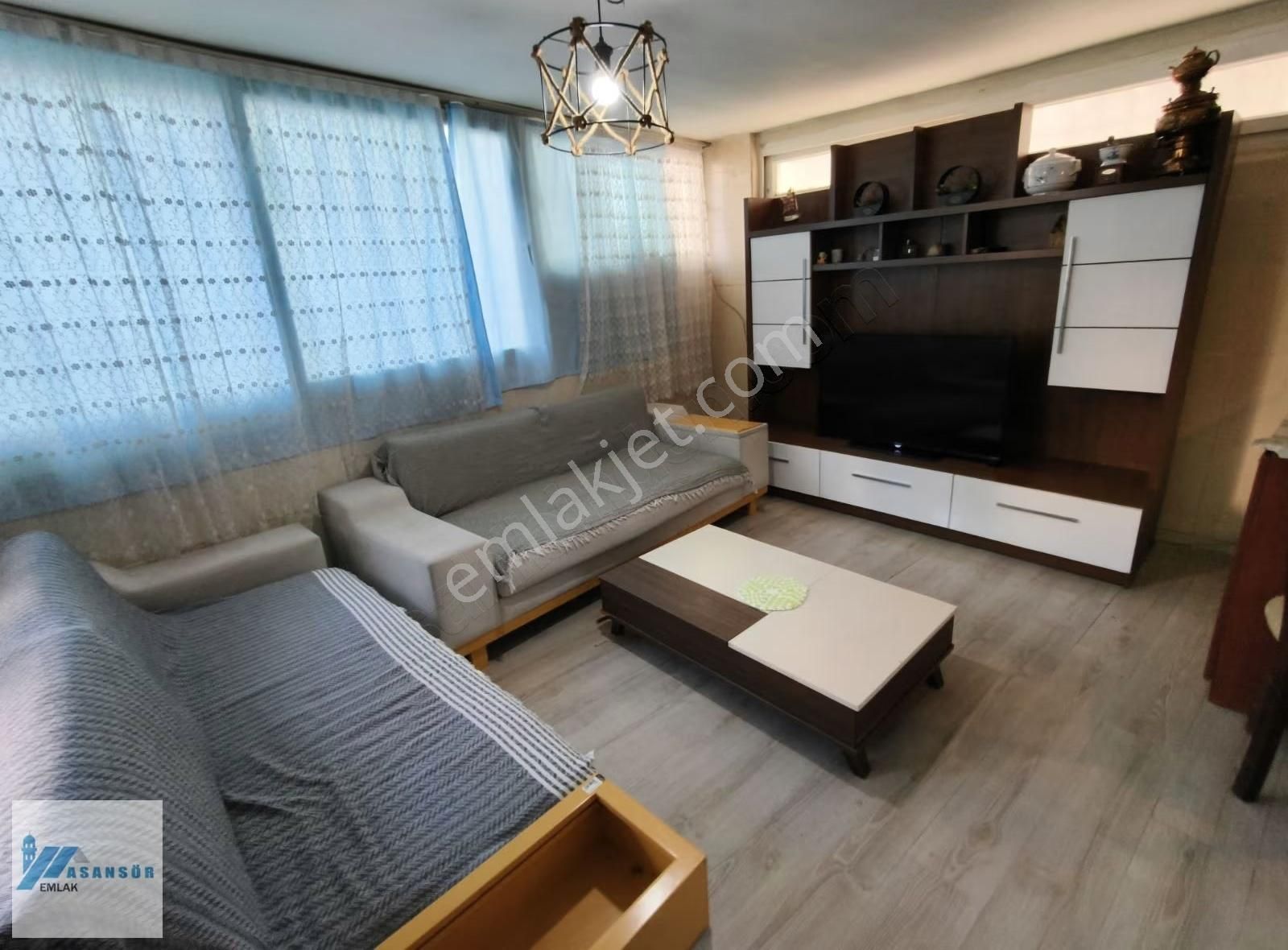 Asansör Emlak'tan Satılık 1+0 Kupon Stüdyo Daire