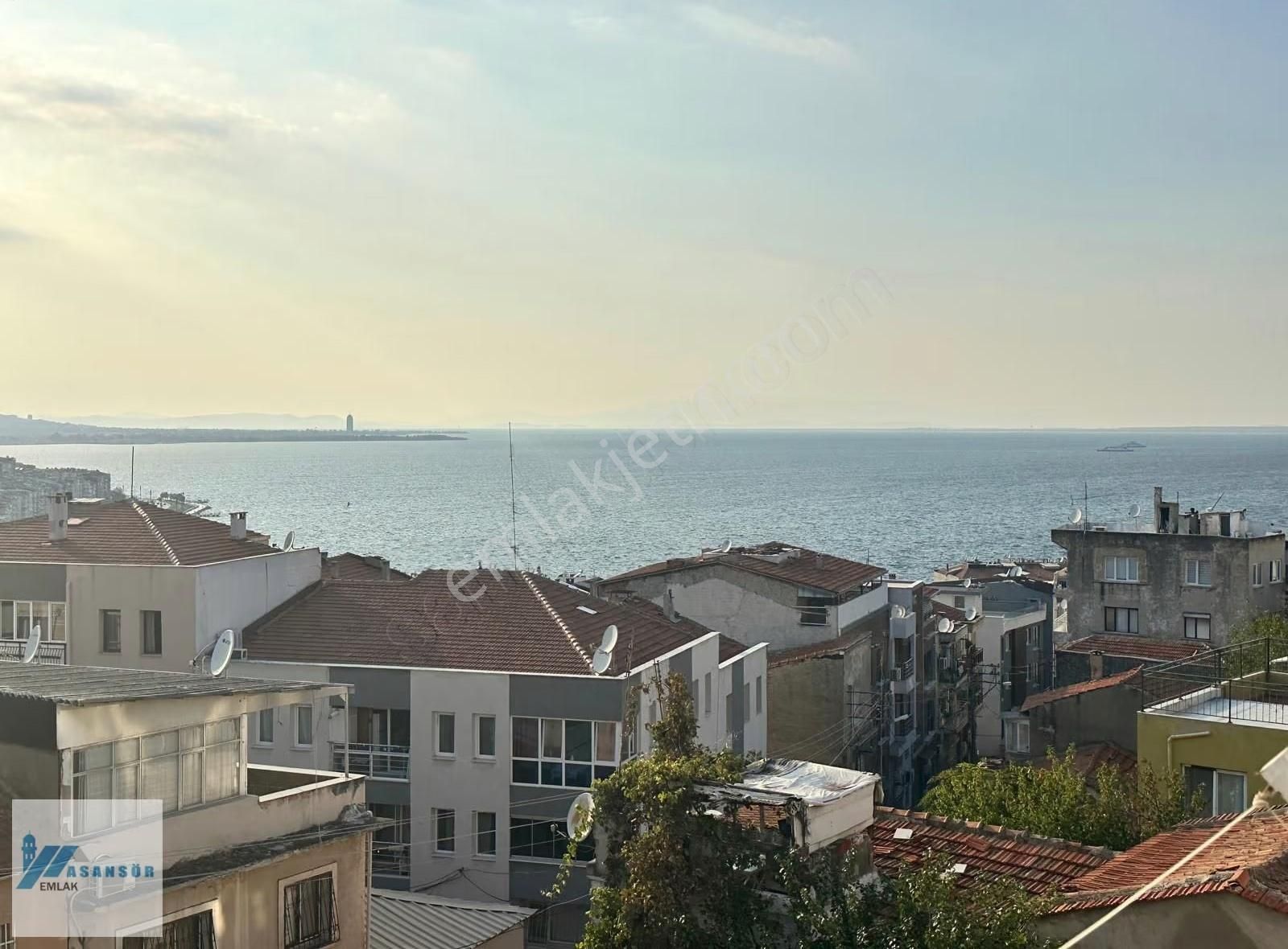 Asansör Emlaktan Satılık 2+1 Salondan Full Deniz Manzaralı !