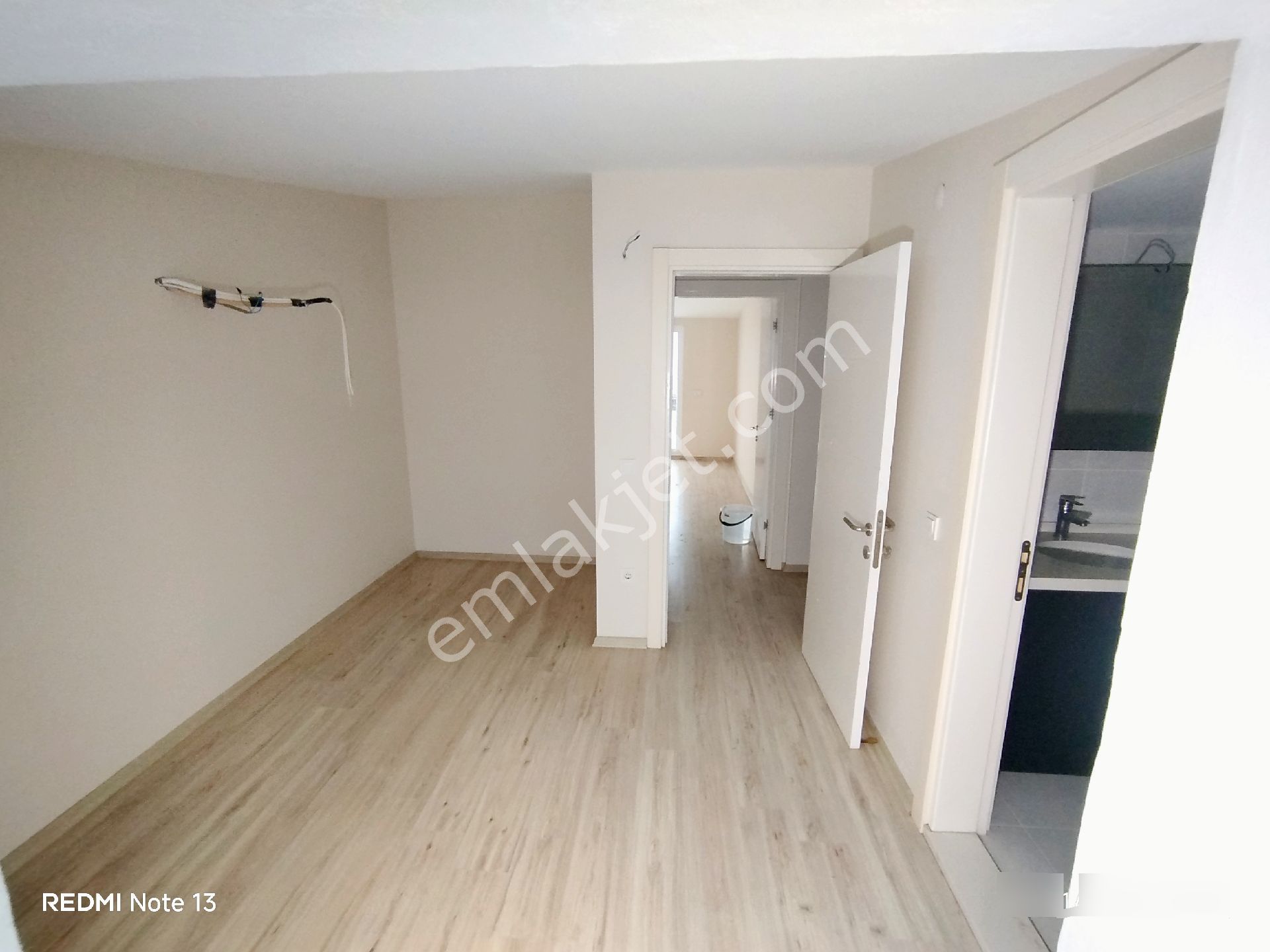 Kuşadası Merkezi Konumda Manzaralı Satılık 3+1 Dublex - Görsel 14