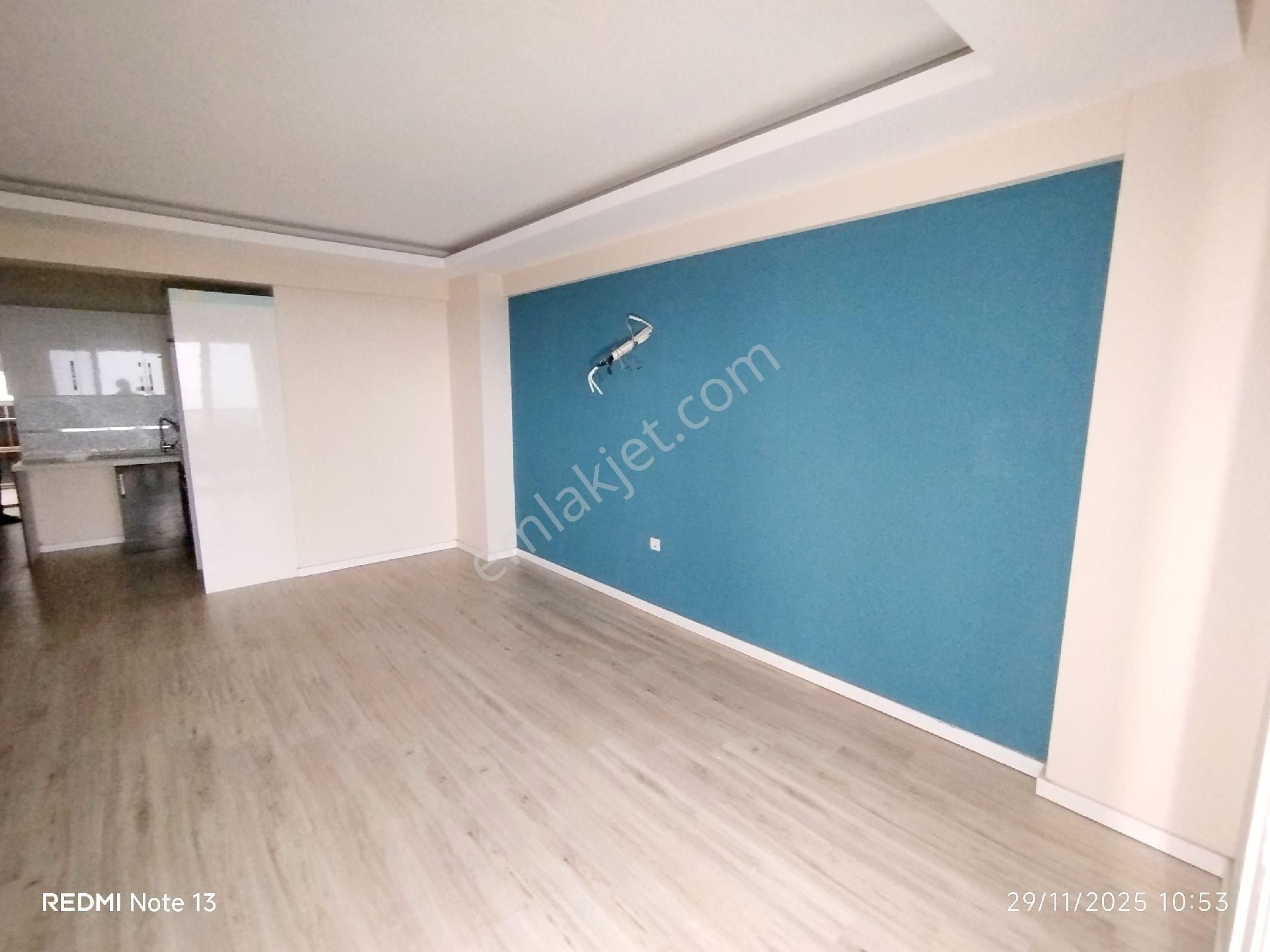 Kuşadası Merkezi Konumda Manzaralı Satılık 3+1 Dublex - Görsel 8