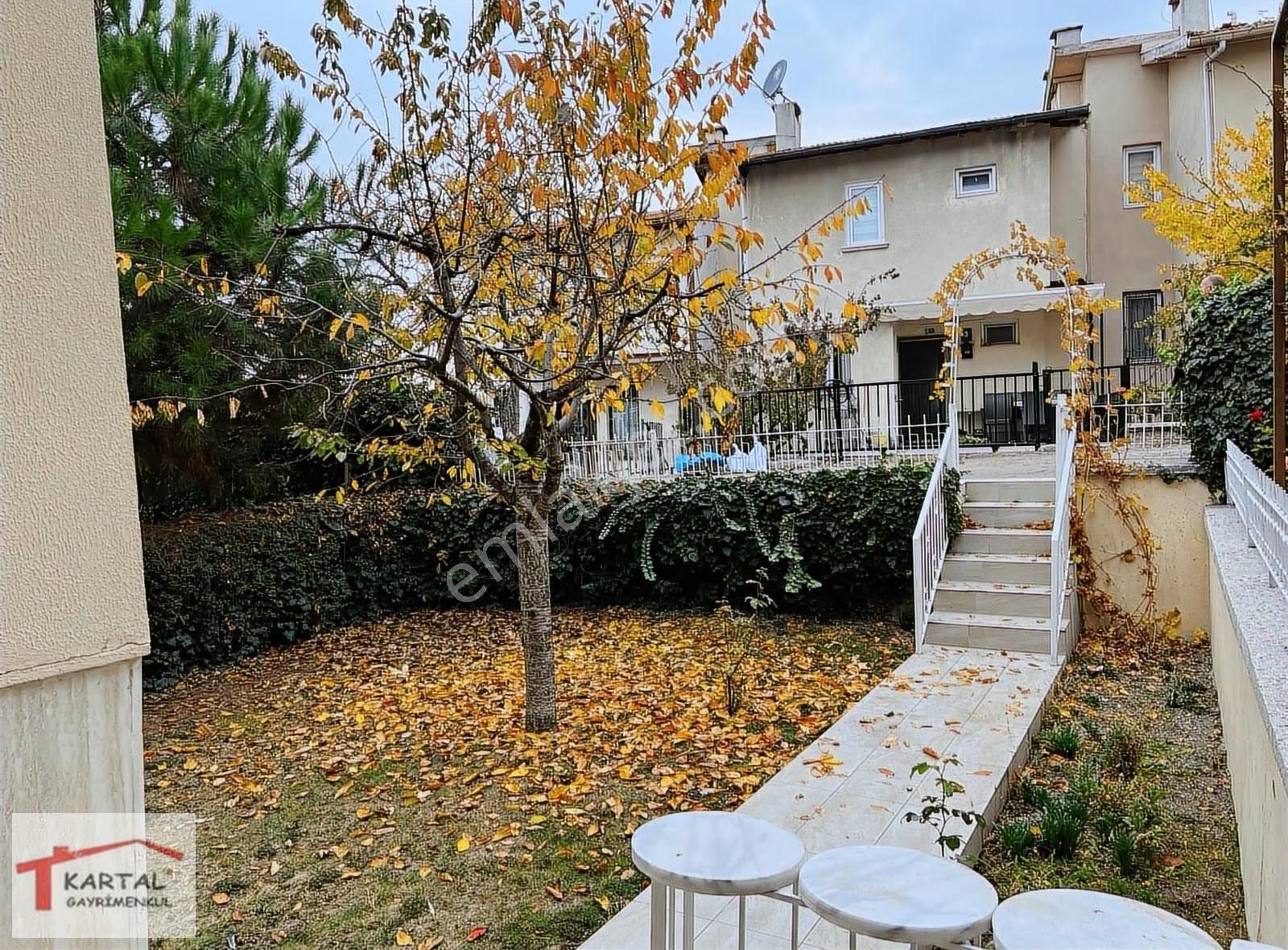 Batıkent Elele Sitesinde Fixgross Ve Metroya Yakın Bahçeli Duble