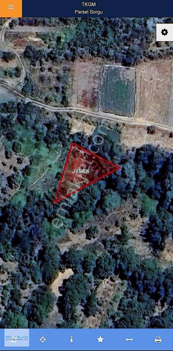 Oflazlar'dan Meram Güneydere'de Satılık 480m2 Müstakil Bahçe