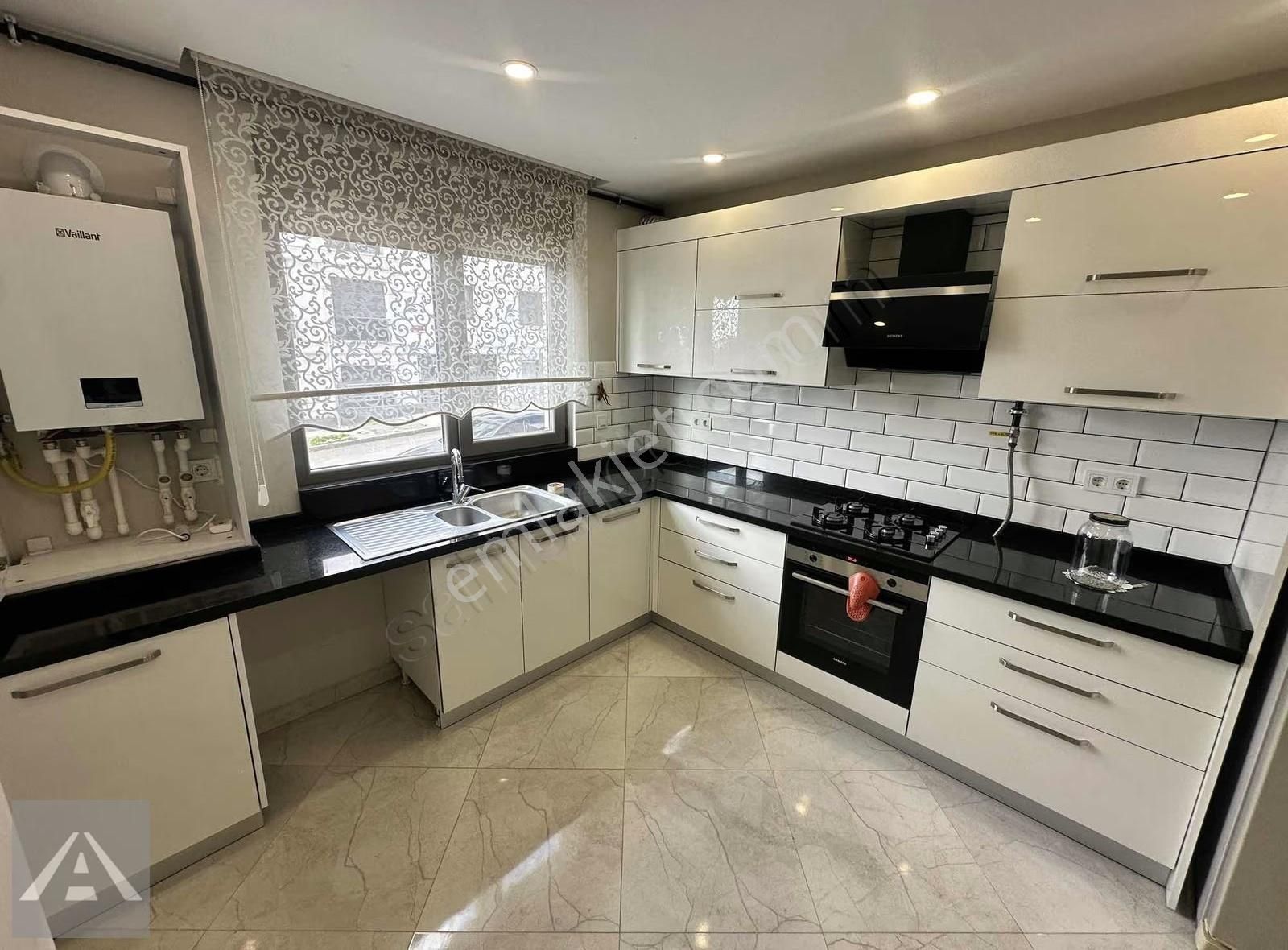 Maltepe Feyzullah Mahallesinde Deniz Manzaralı 3+2 Daire!!! - Görsel 16