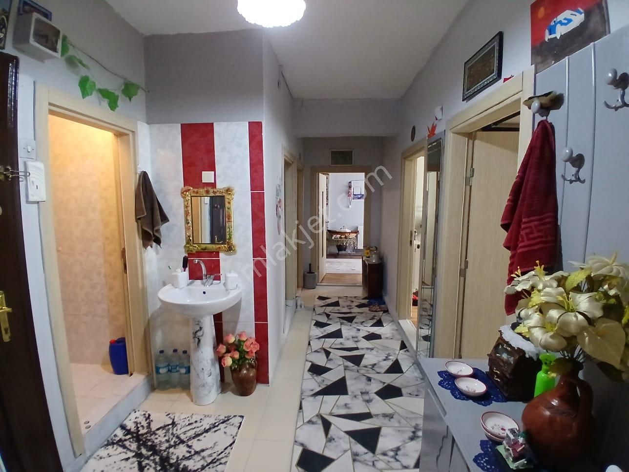 Akçay Emlak'tan Akşehir Yıldırım Beyazid Mahallesinde Komple Bakımlı Satılık 3+1 Daire - Görsel 14