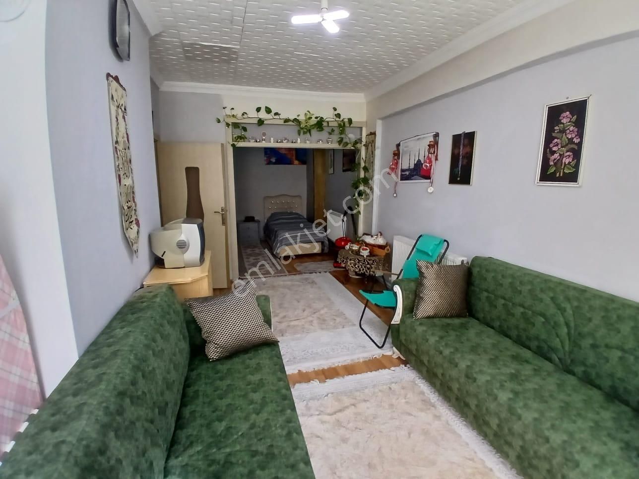 Akçay Emlak'tan Akşehir Yıldırım Beyazid Mahallesinde Komple Bakımlı Satılık 3+1 Daire - Görsel 6
