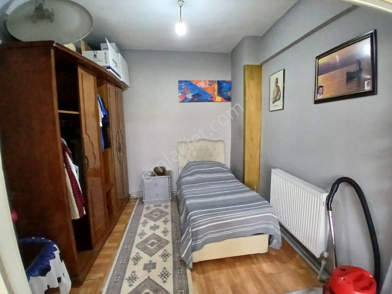 Akçay Emlak'tan Akşehir Yıldırım Beyazid Mahallesinde Komple Bakımlı Satılık 3+1 Daire - Görsel 11