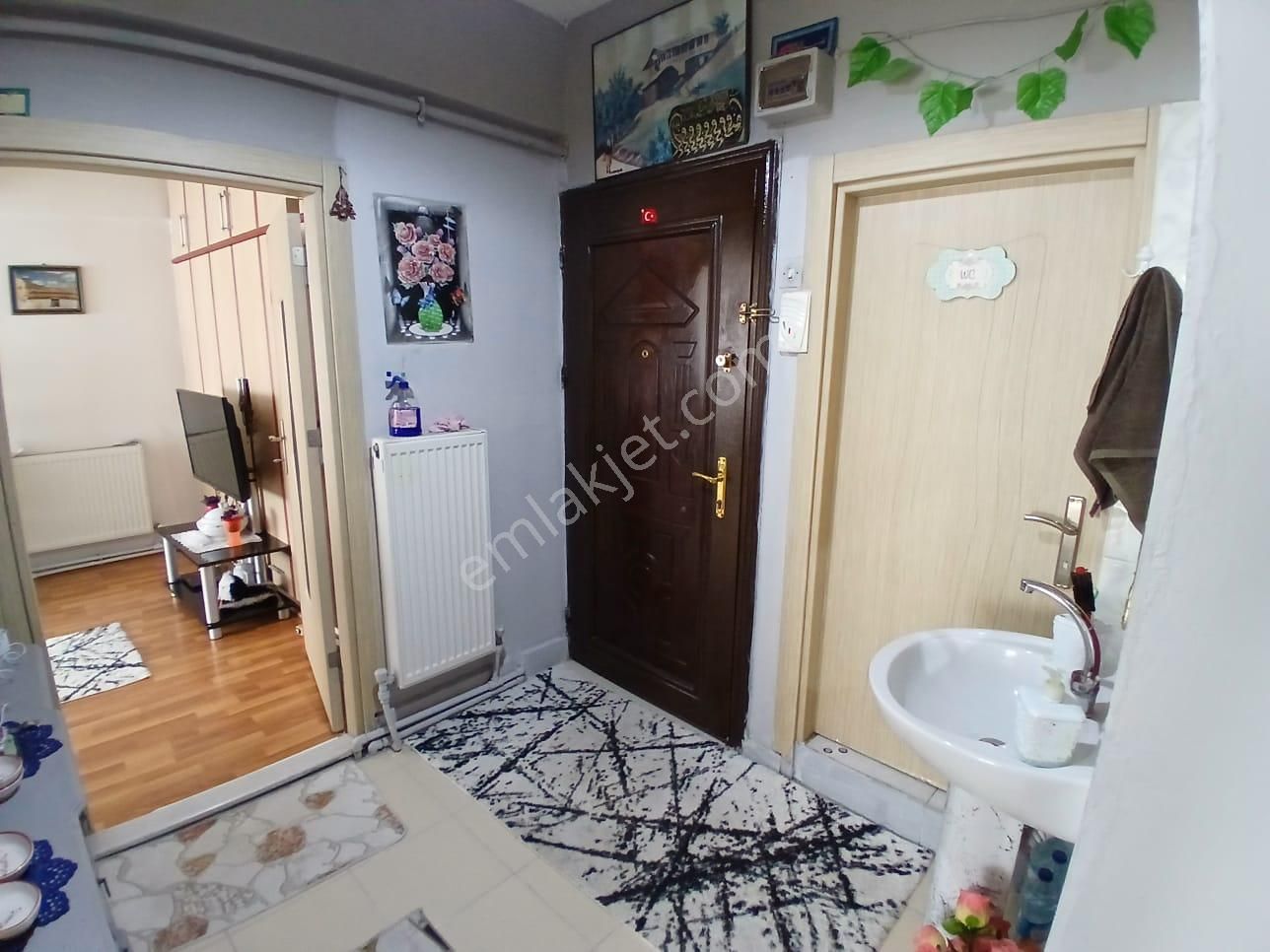 Akçay Emlak'tan Akşehir Yıldırım Beyazid Mahallesinde Komple Bakımlı Satılık 3+1 Daire - Görsel 33