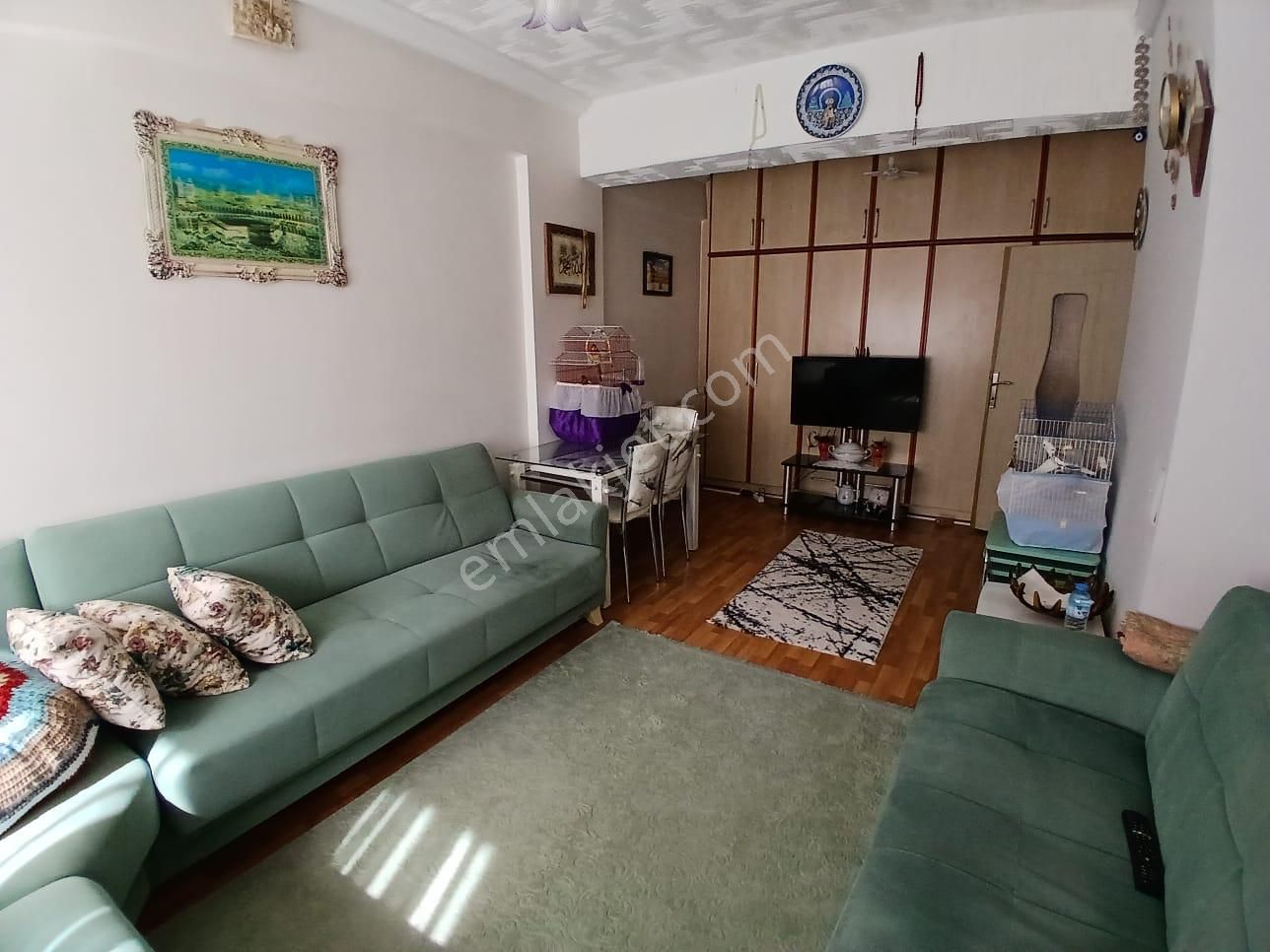 Akçay Emlak'tan Akşehir Yıldırım Beyazid Mahallesinde Komple Bakımlı Satılık 3+1 Daire - Görsel 4