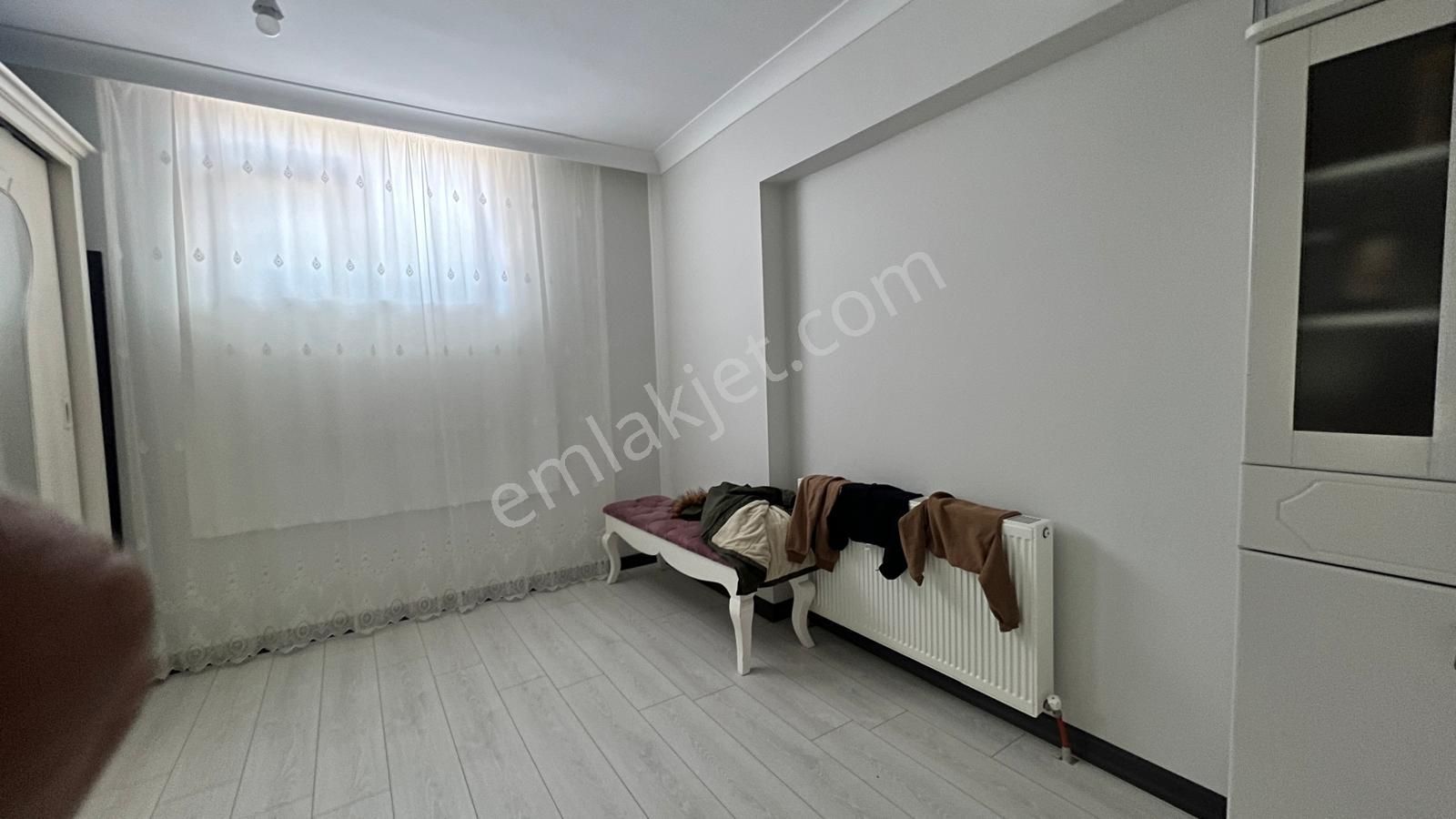 Keçiörende Cadde Yakın İskanlı Geniş Aileler İçin Tasarlanmış Ferah 4+1 Daire - Görsel 13