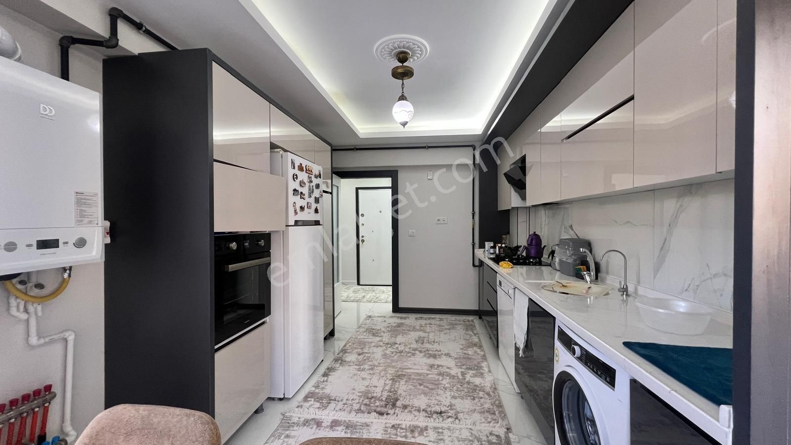 Keçiörende Cadde Yakın İskanlı Geniş Aileler İçin Tasarlanmış Ferah 4+1 Daire - Görsel 4