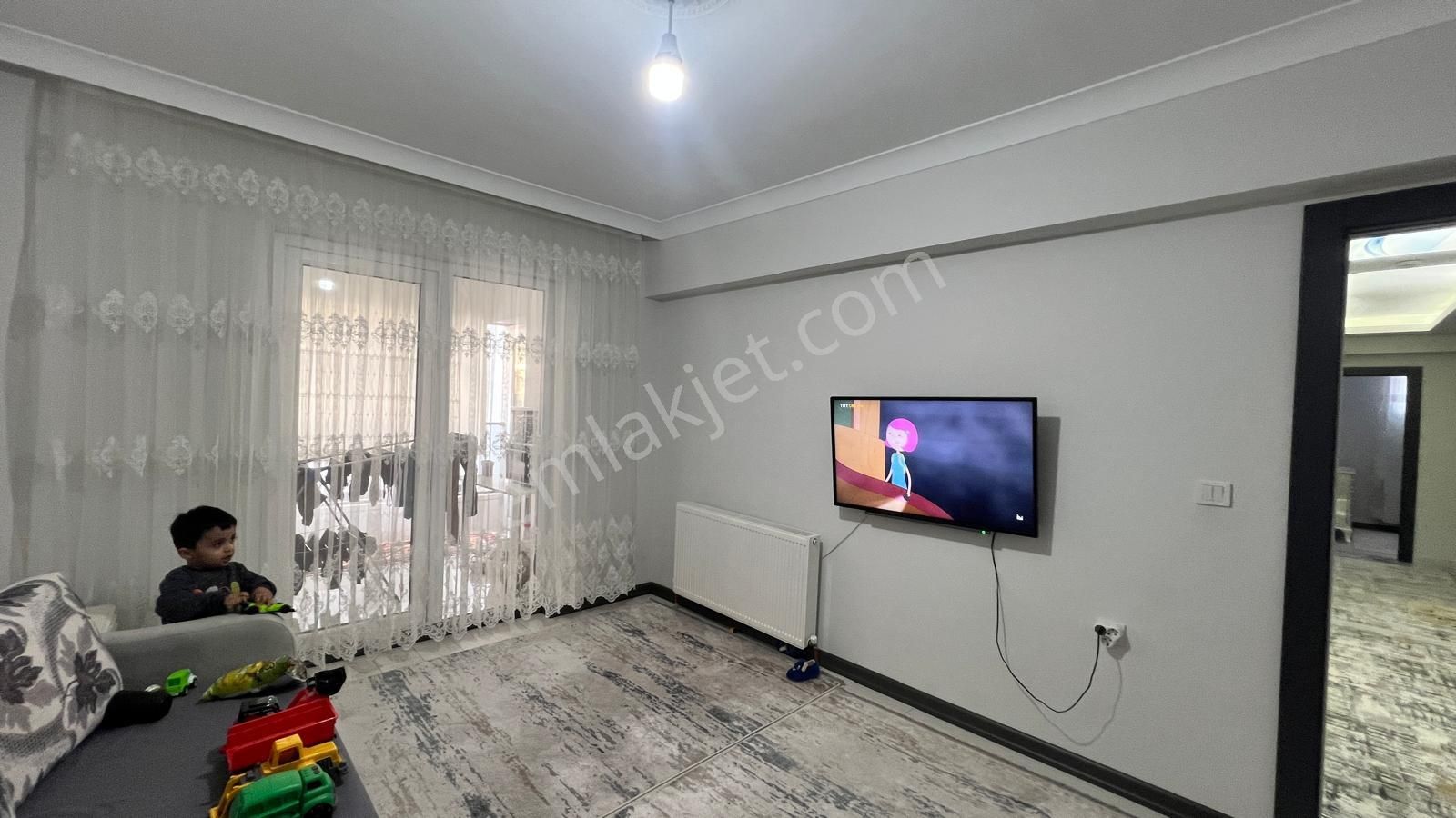 Keçiörende Cadde Yakın İskanlı Geniş Aileler İçin Tasarlanmış Ferah 4+1 Daire - Görsel 18