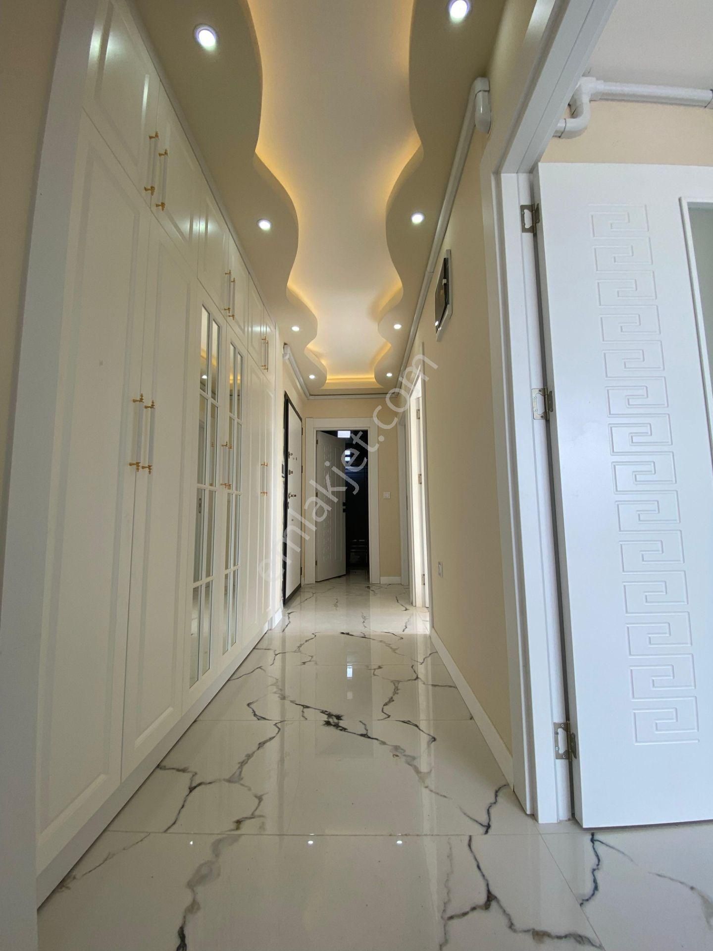 2+1 Doğalgazlı Atatürk Ve Kırkgöz Caddesine Yakın Kiralık Daire - Görsel 6