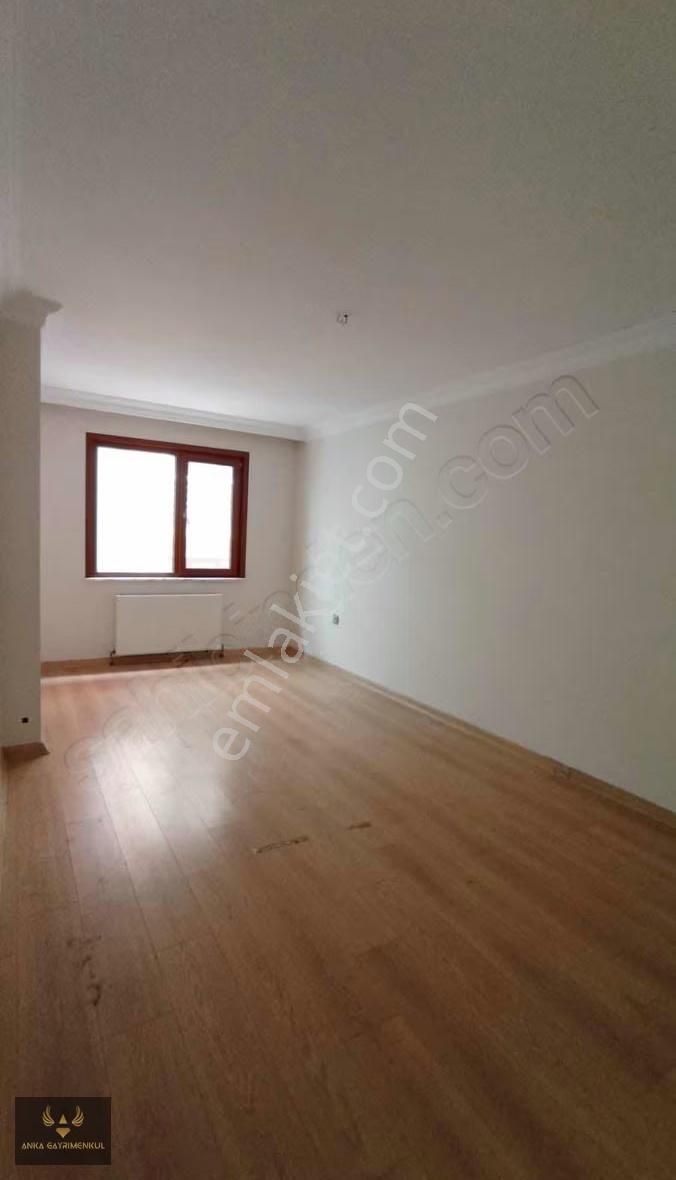 3 + 1 Satlık Daire Kiracı Siz Metrobüs 3 Dakika Otopark Var - Görsel 2