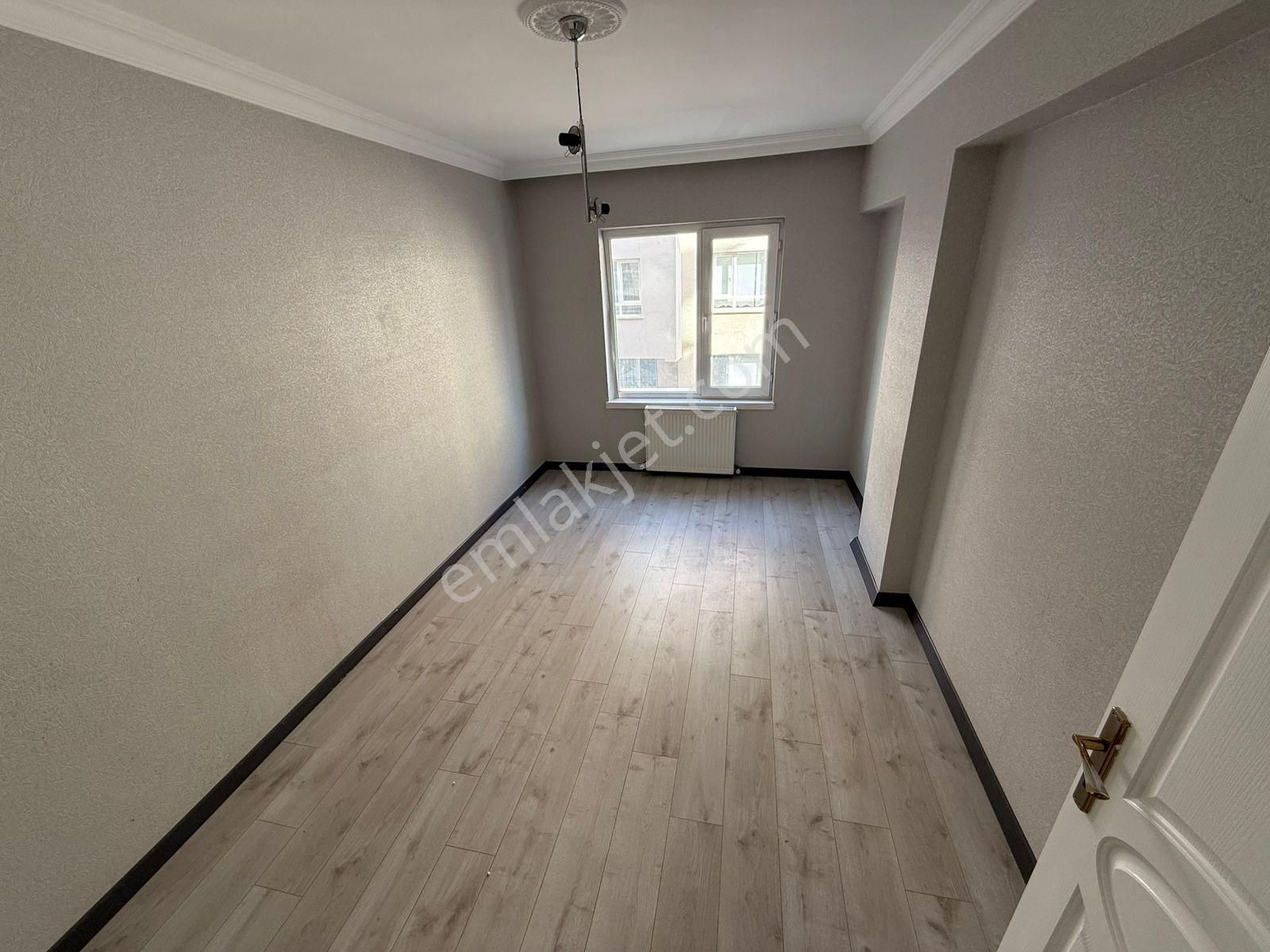 Esertepe Dilek Cami Yakını Kat Konumunda 3+1 Yapılı Daire! - Görsel 16